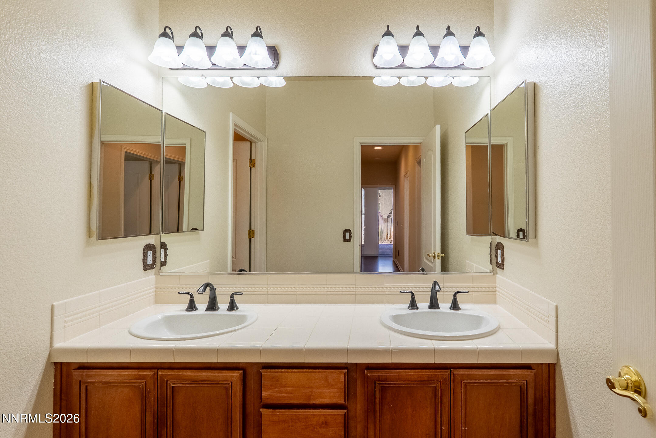 3241 Compase Court Property Photo 18