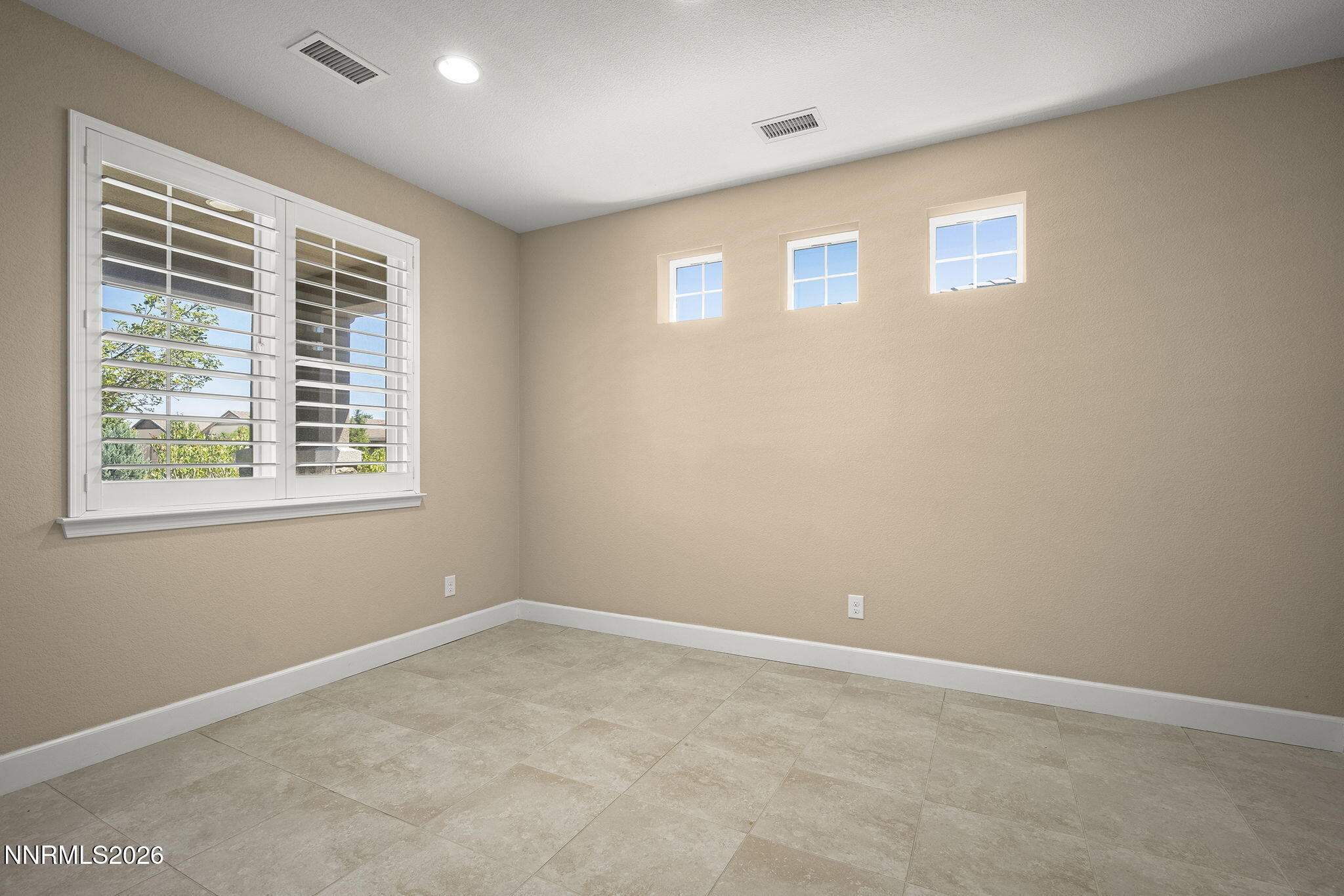 1832 Cholula Drive Property Photo 4