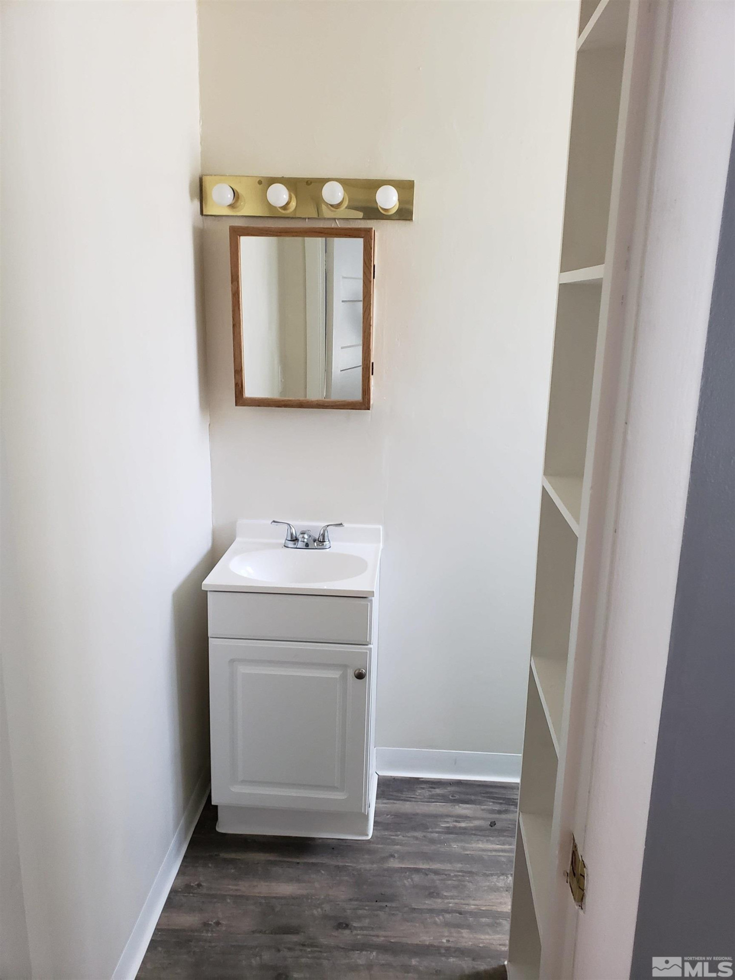 1335 Cornell Avenue Property Photo 4