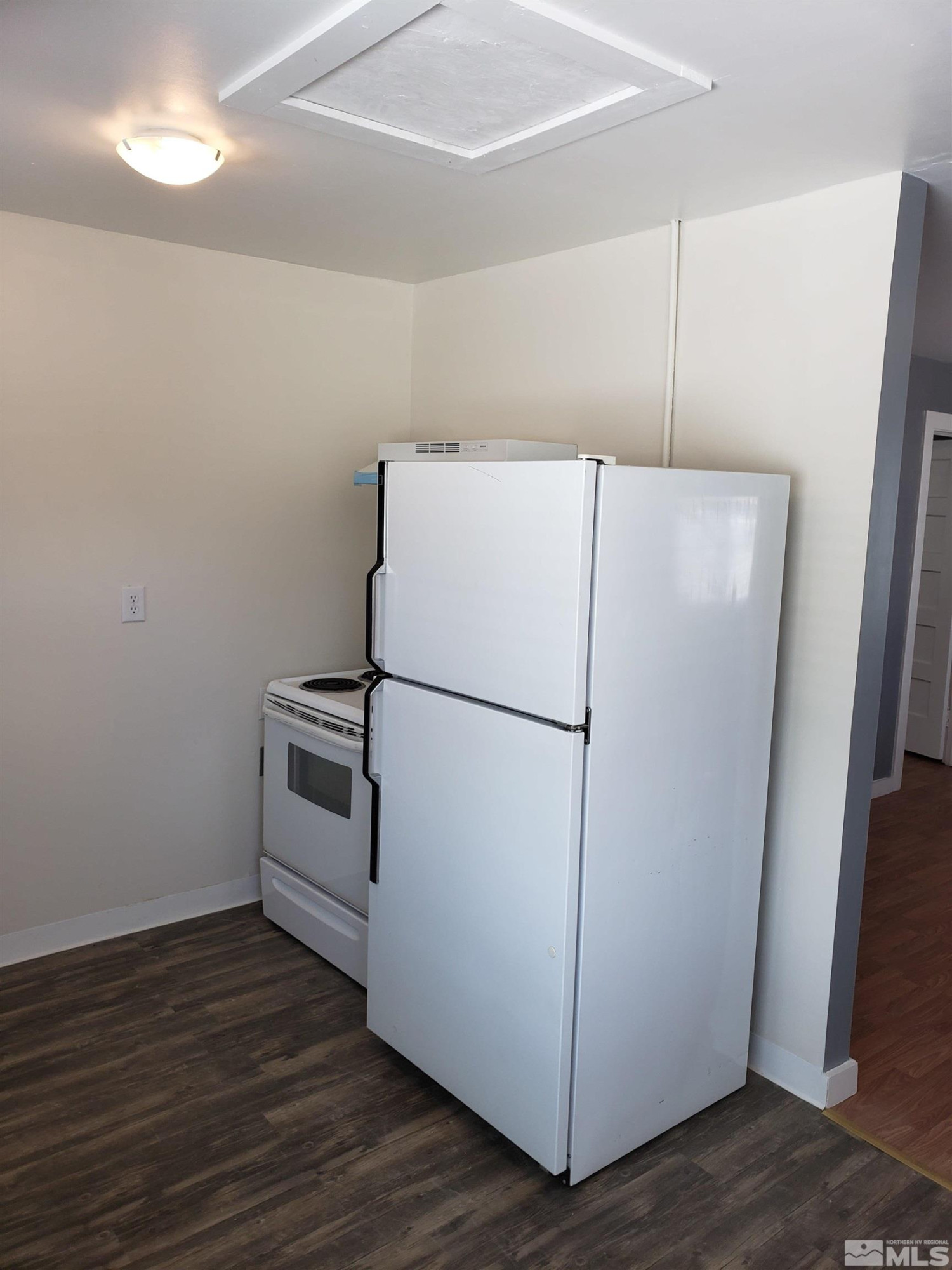 1335 Cornell Avenue Property Photo 7