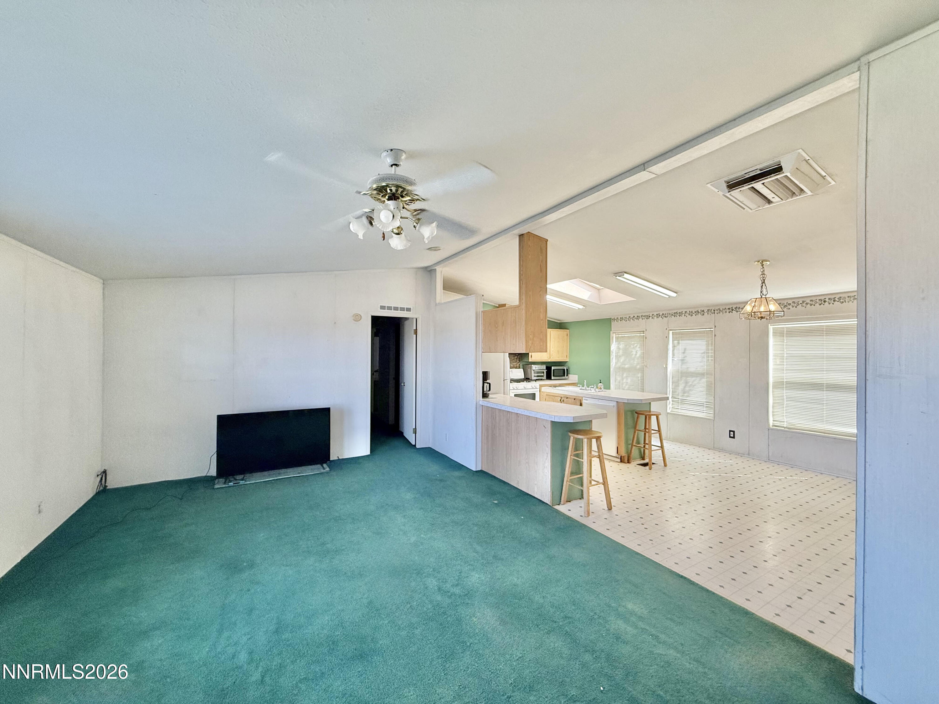 18665 Goodness Way Property Photo 13