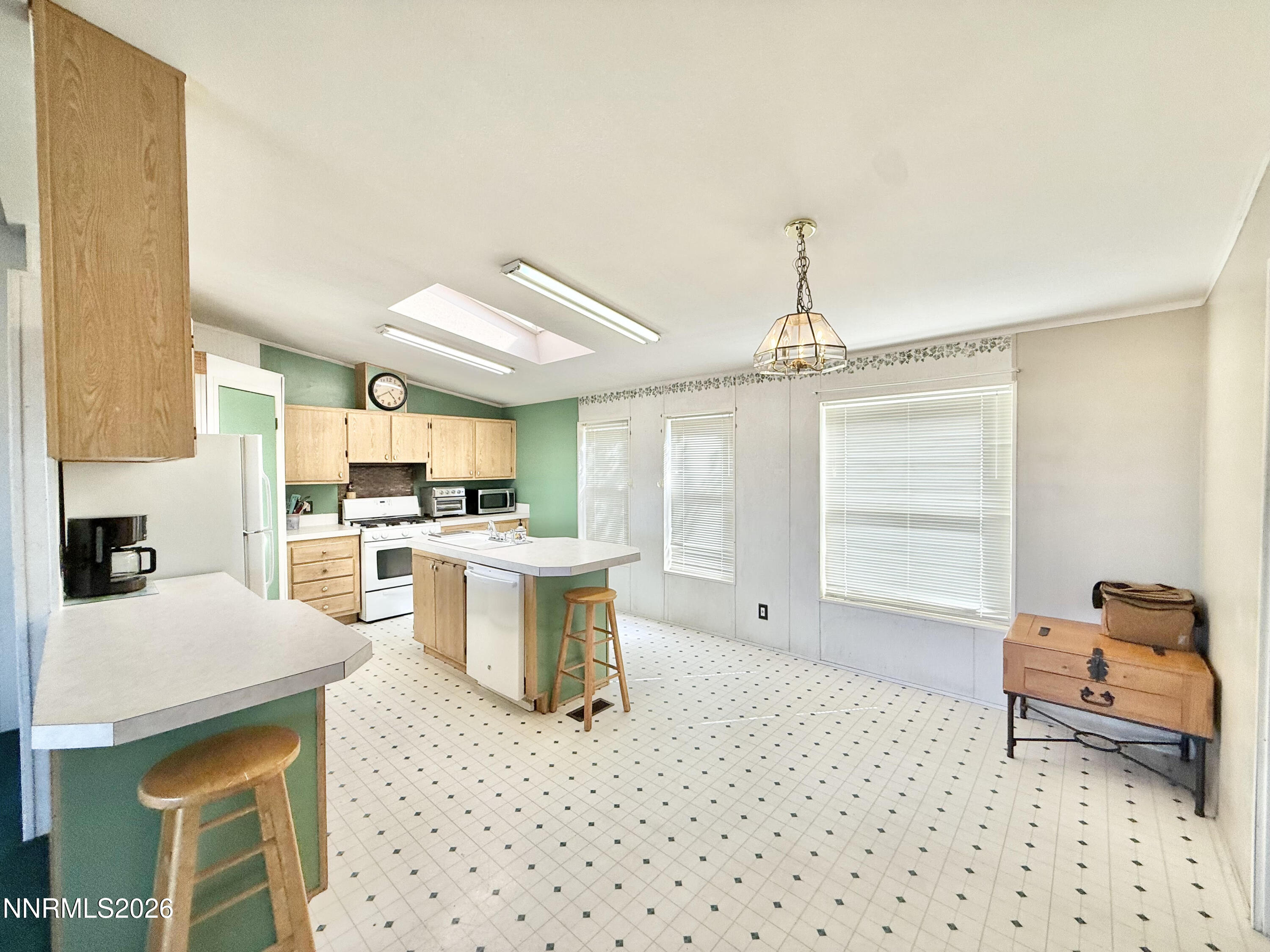 18665 Goodness Way Property Photo 14
