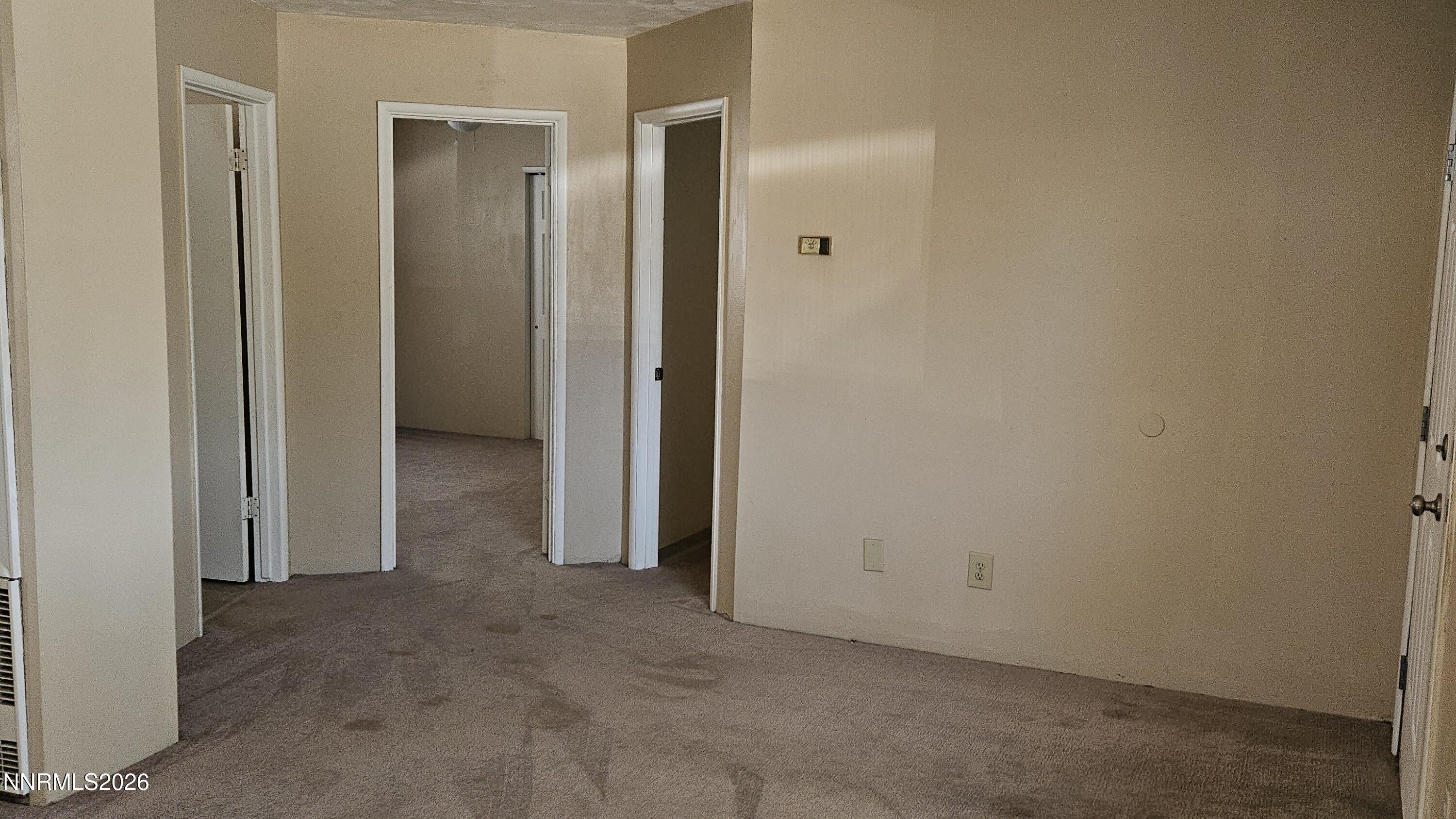 515-517 Wildes Street Property Photo 10