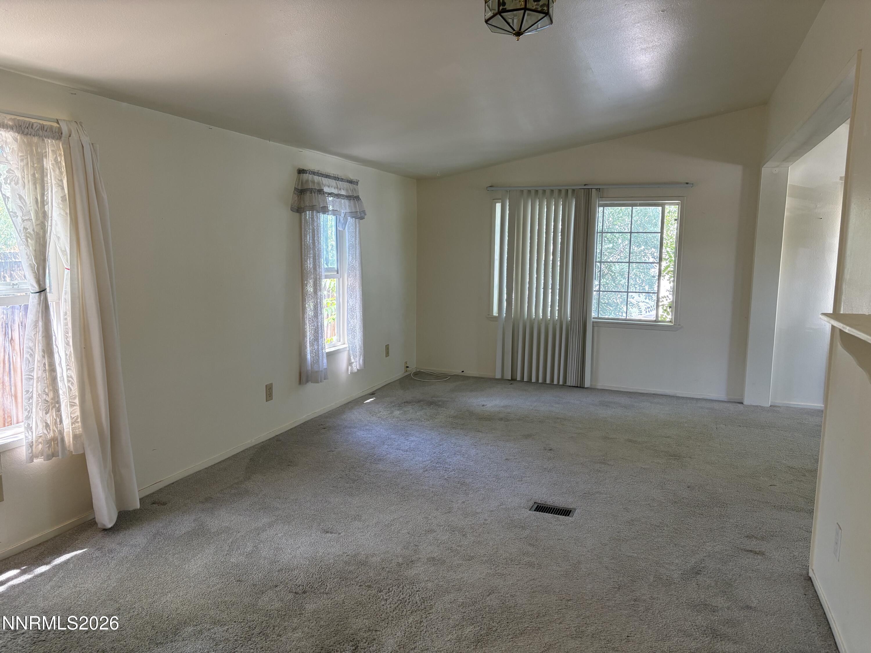 212 Coons Circle C Property Photo 7