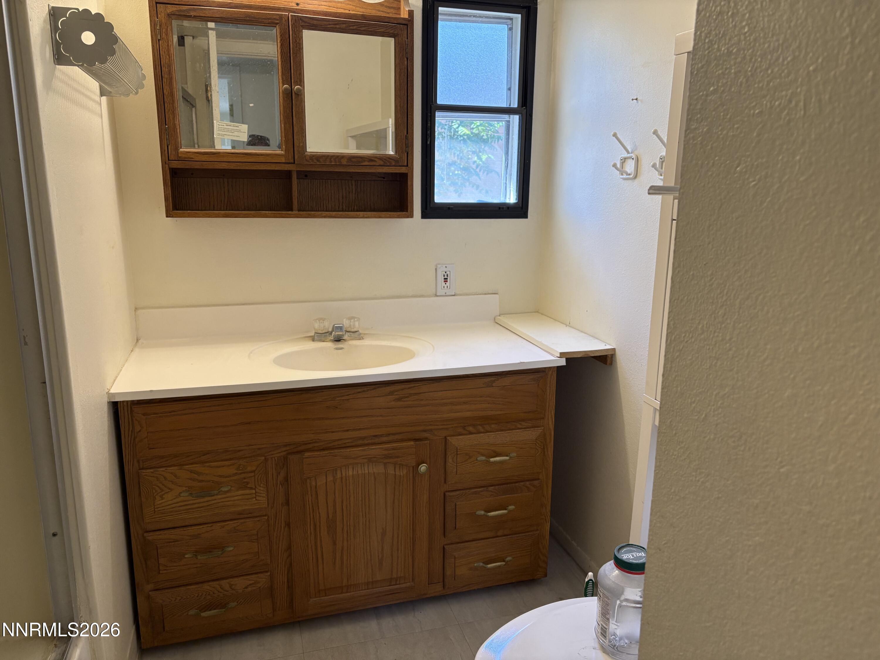 212 Coons Circle C Property Photo 8