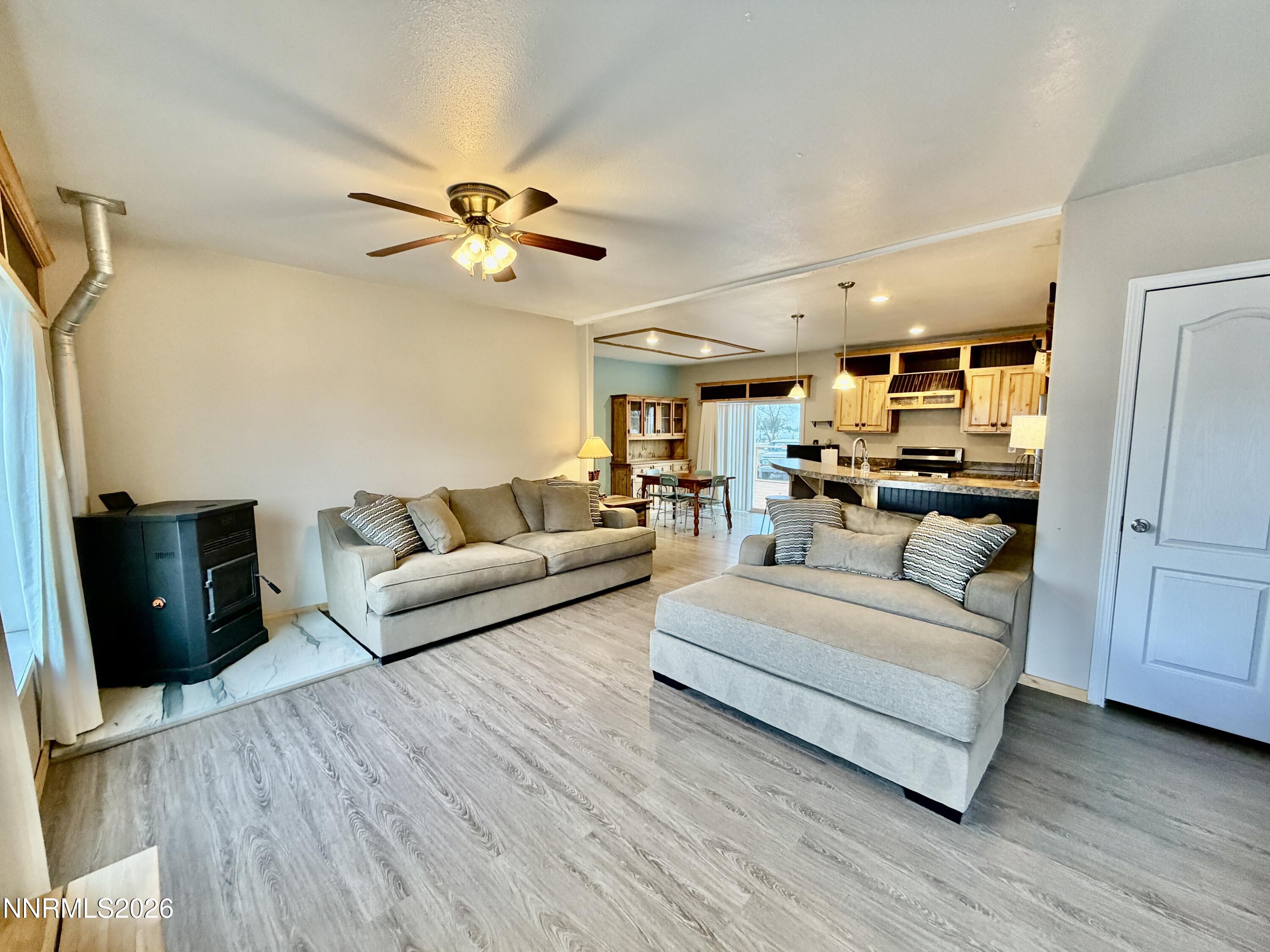 7990 Sunset Drive Property Photo 4