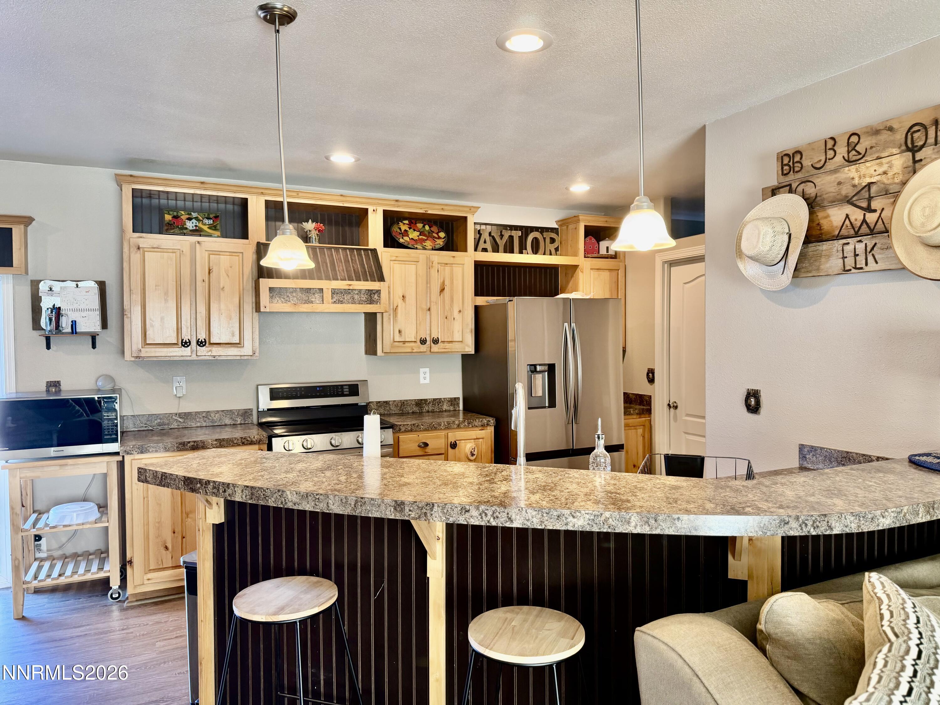 7990 Sunset Drive Property Photo 12