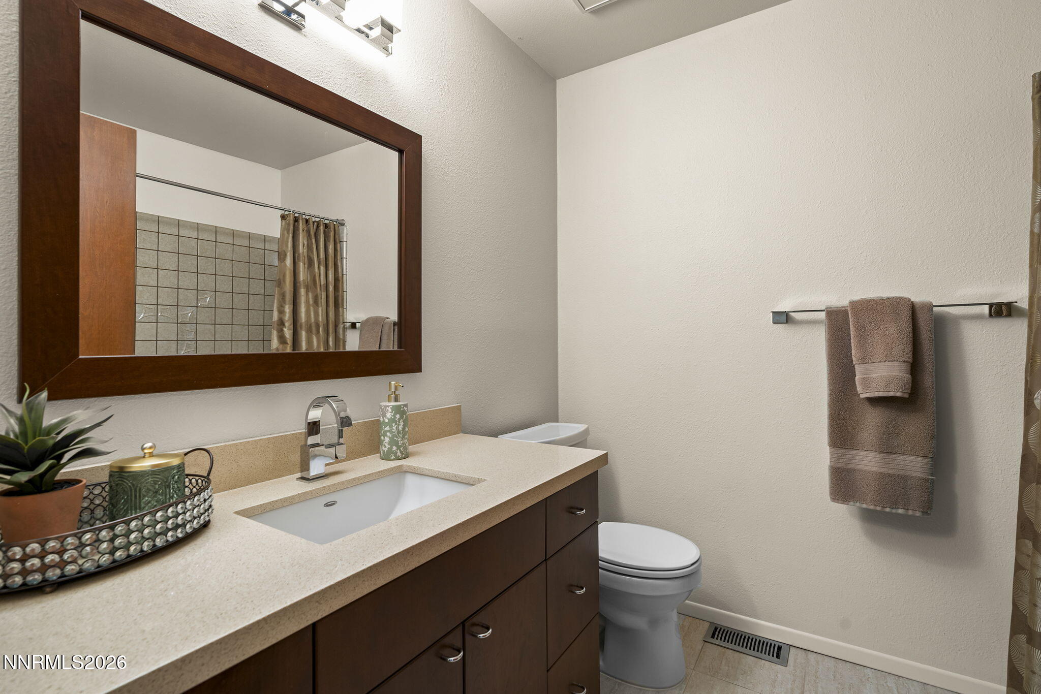 1505 Krupp Circle Property Photo 27