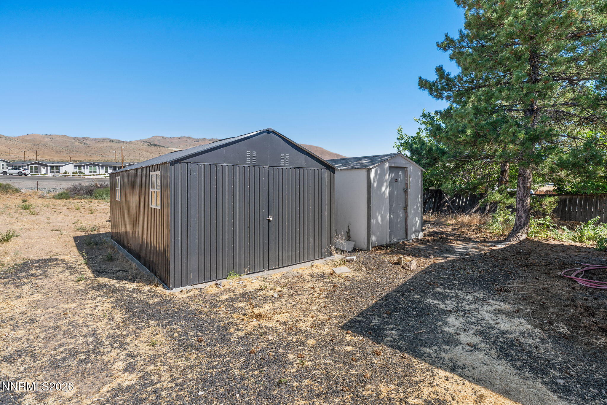 213 E Miriam Way Property Photo 25