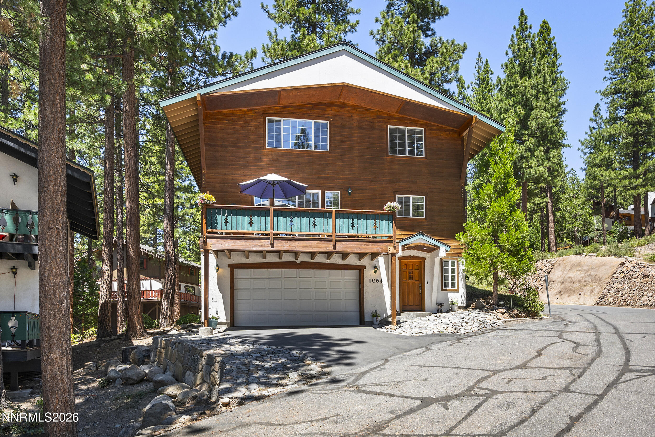 1064 Lucerne Way Property Photo 1