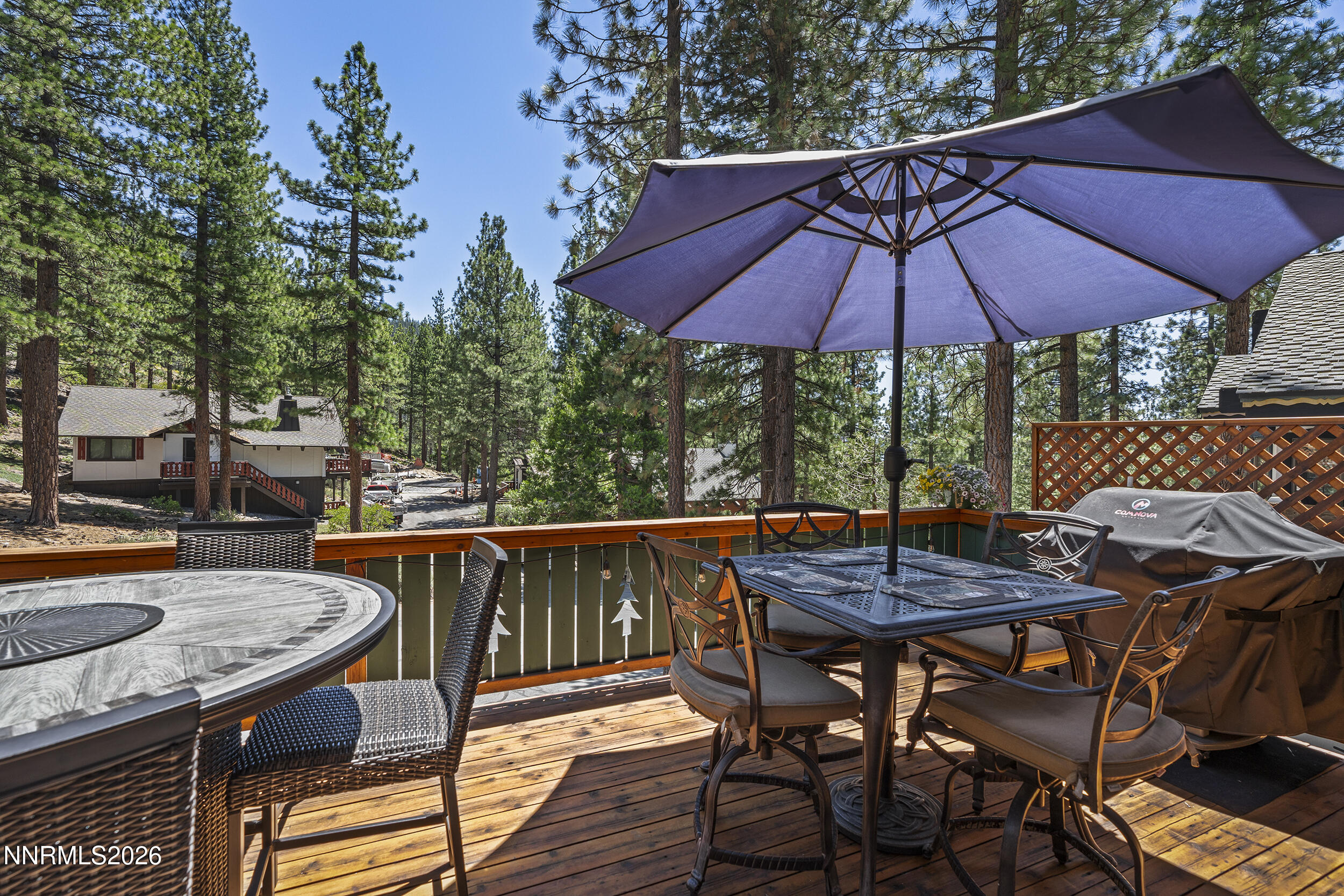 1064 Lucerne Way Property Photo 5