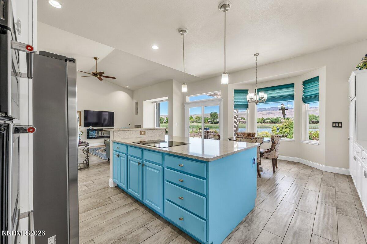7330 Island Queen Drive Property Photo 19