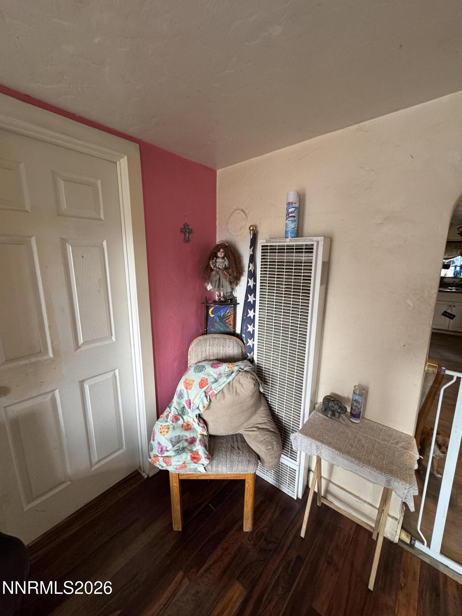 824 Rock Boulevard Property Photo 5