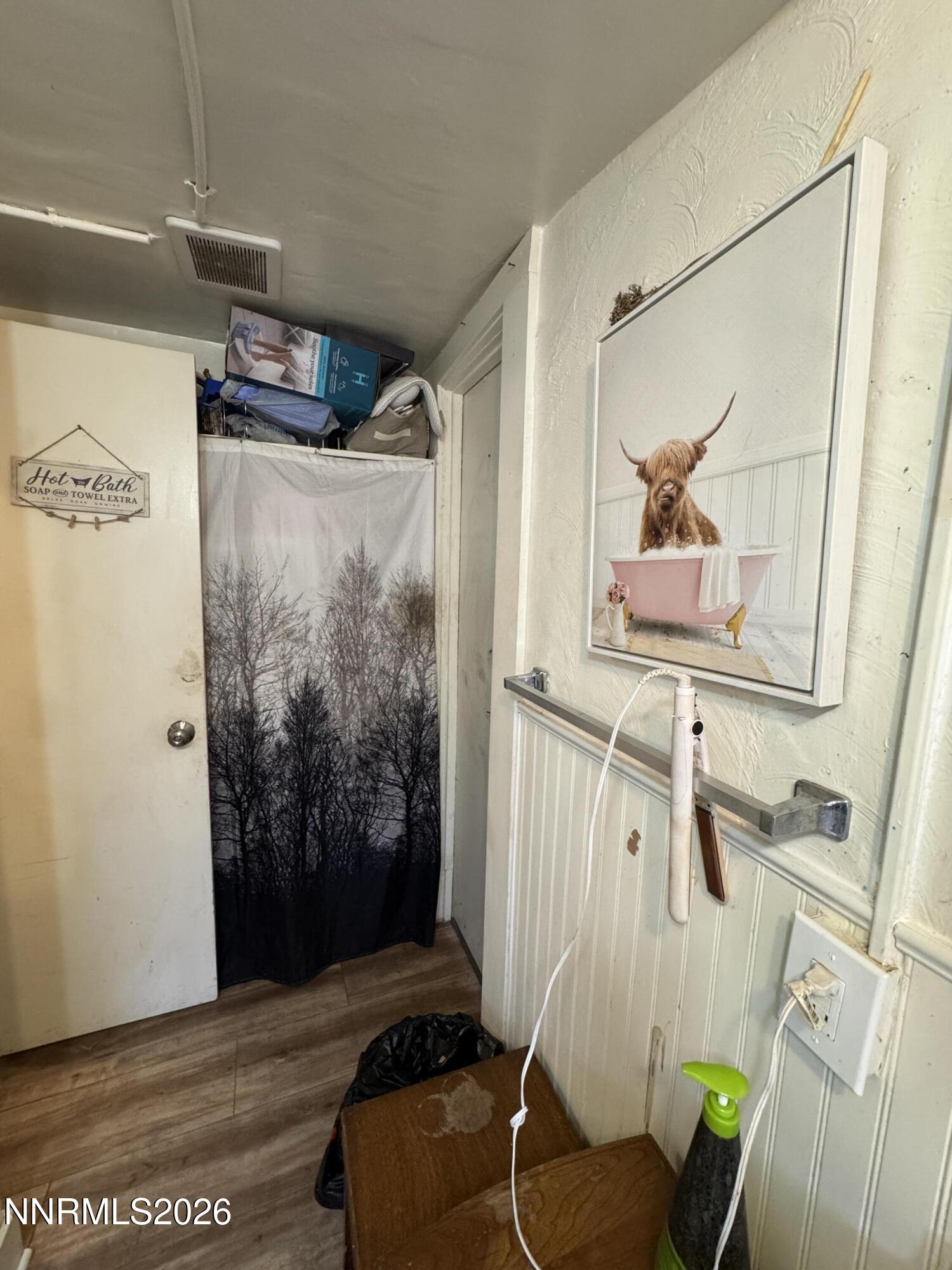 824 Rock Boulevard Property Photo 8