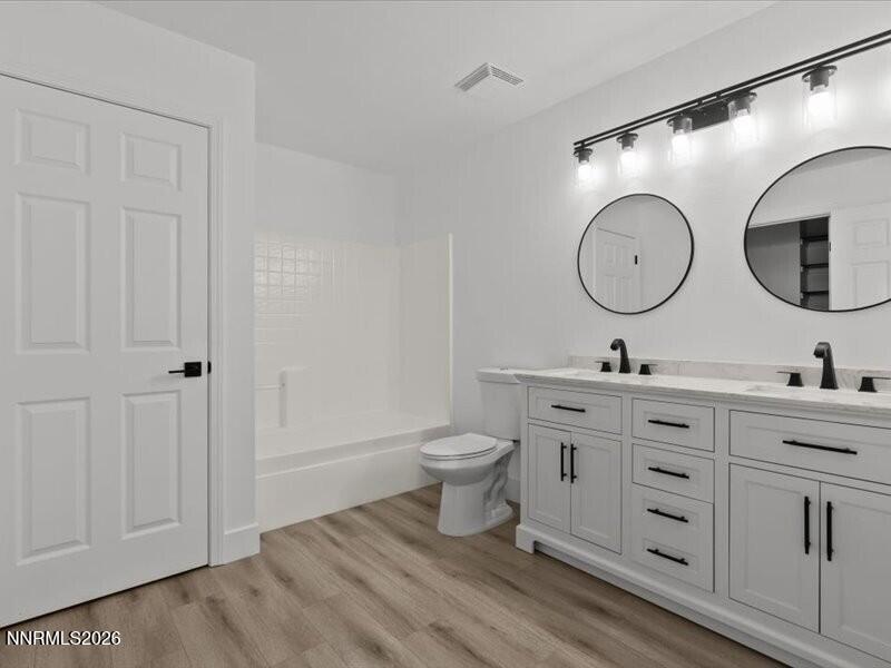 7390 Silver Dawn Drive Property Photo 23