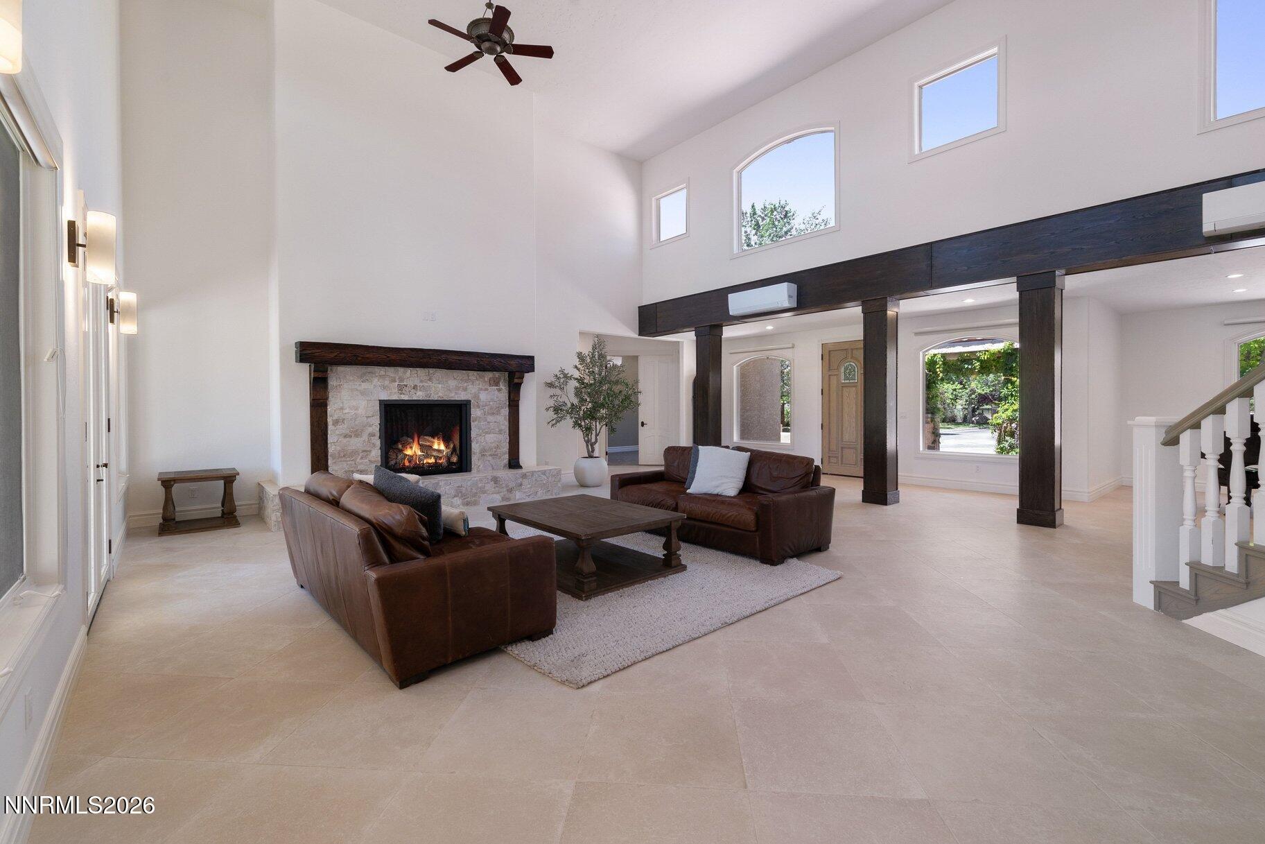 1750 Del Monte Lane Property Photo 8