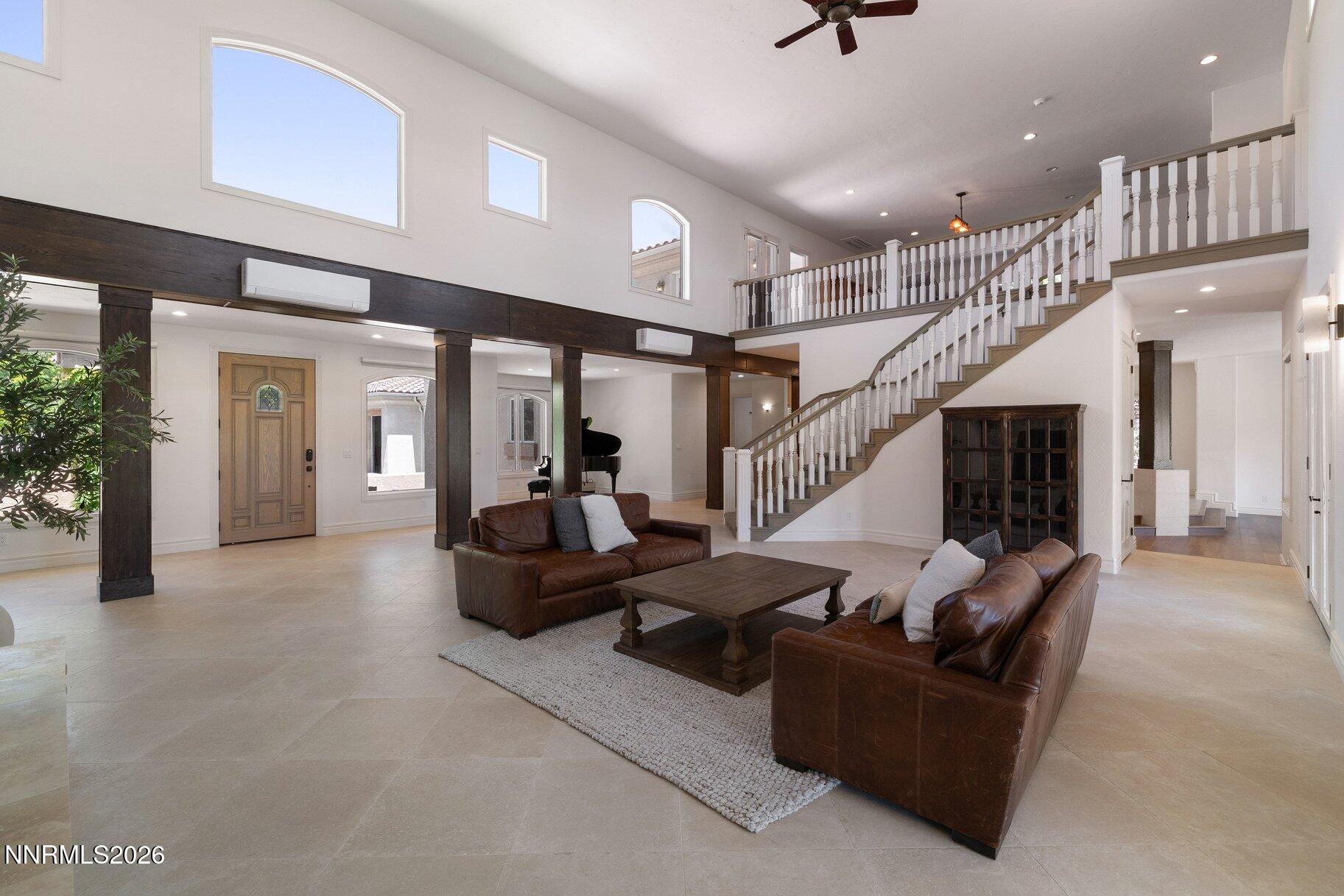 1750 Del Monte Lane Property Photo 12