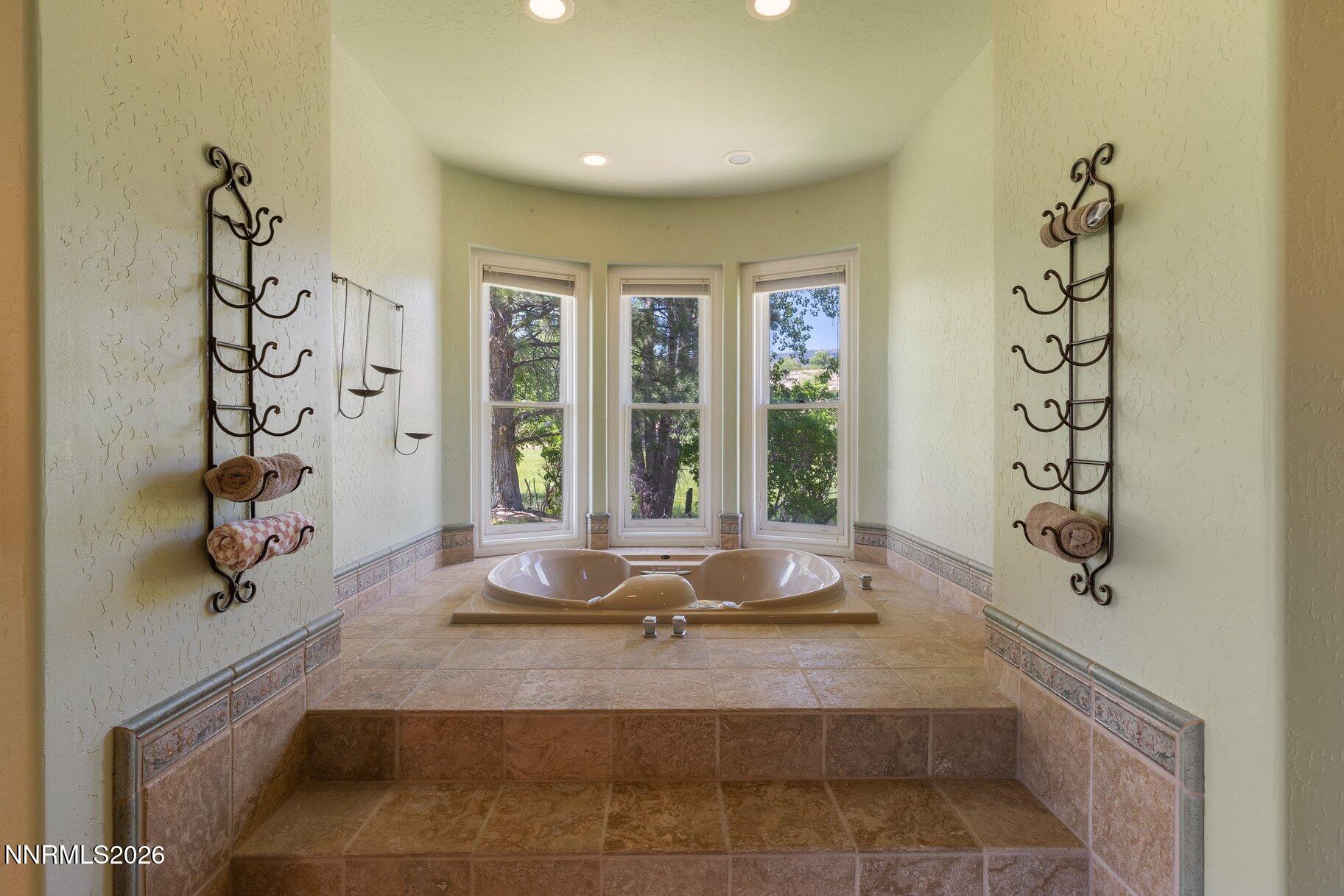 1750 Del Monte Lane Property Photo 28