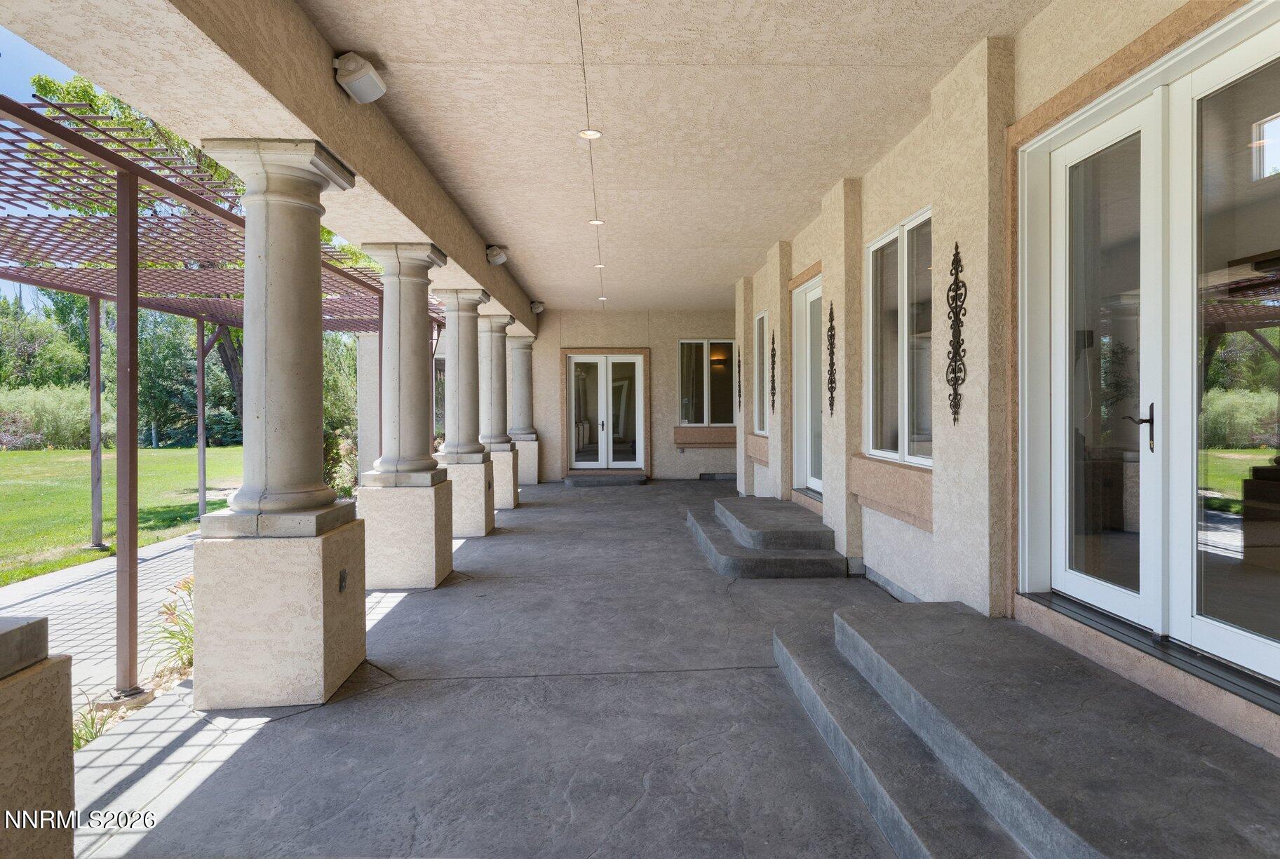 1750 Del Monte Lane Property Photo 41