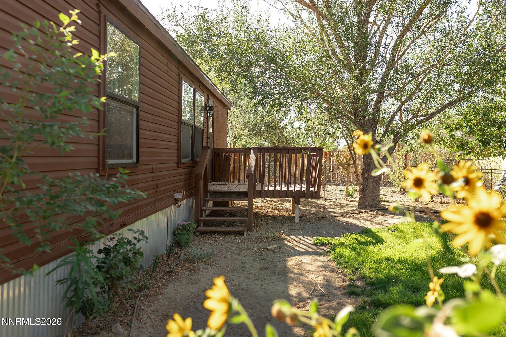 1351 W Spruce Street Property Photo 3