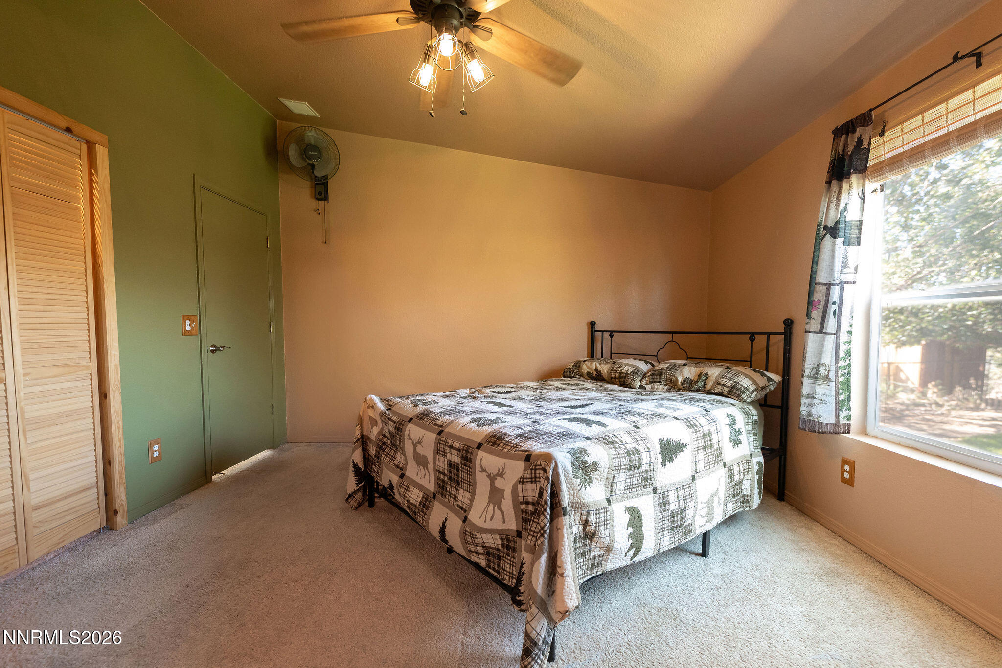 1351 W Spruce Street Property Photo 7