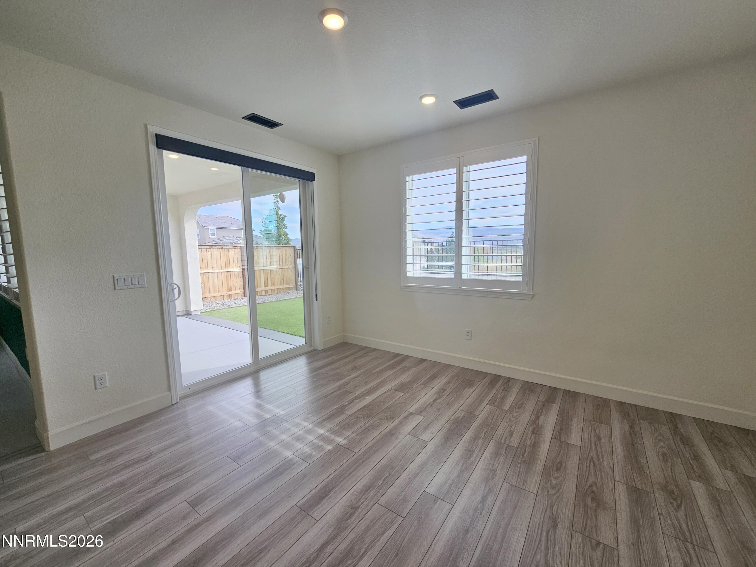 6388 Red Stable Road Property Photo 10