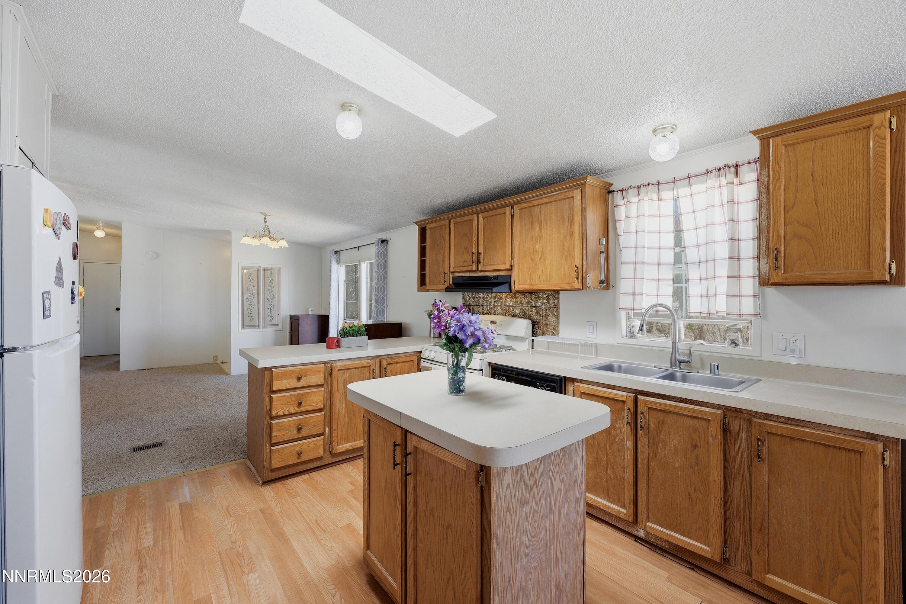 9095 Calico Way Property Photo 11