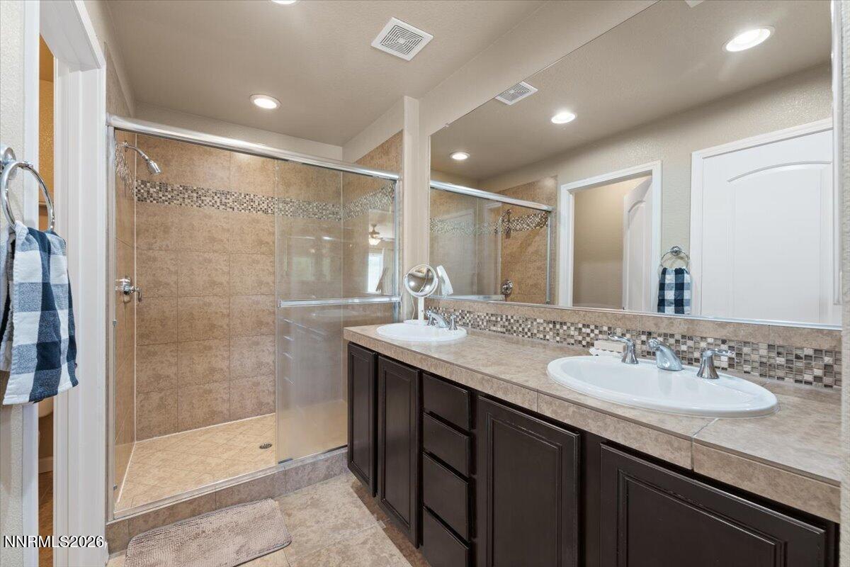 1860 Braemore Drive Property Photo 16