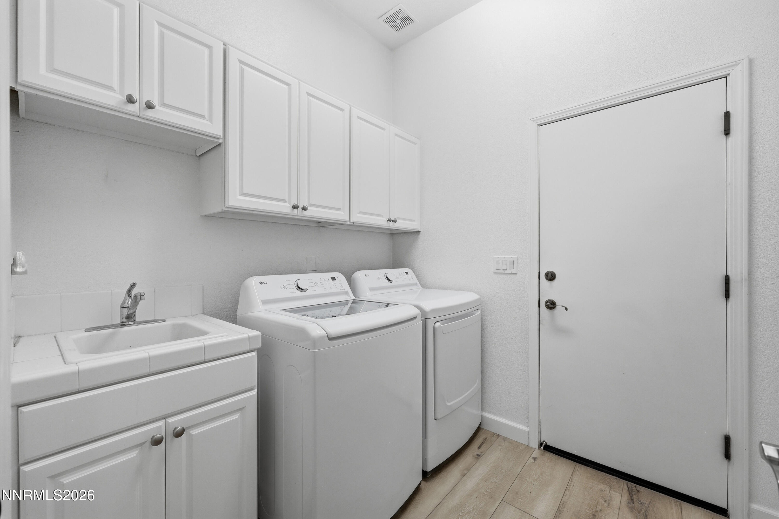 2845 Oxley Drive Property Photo 45