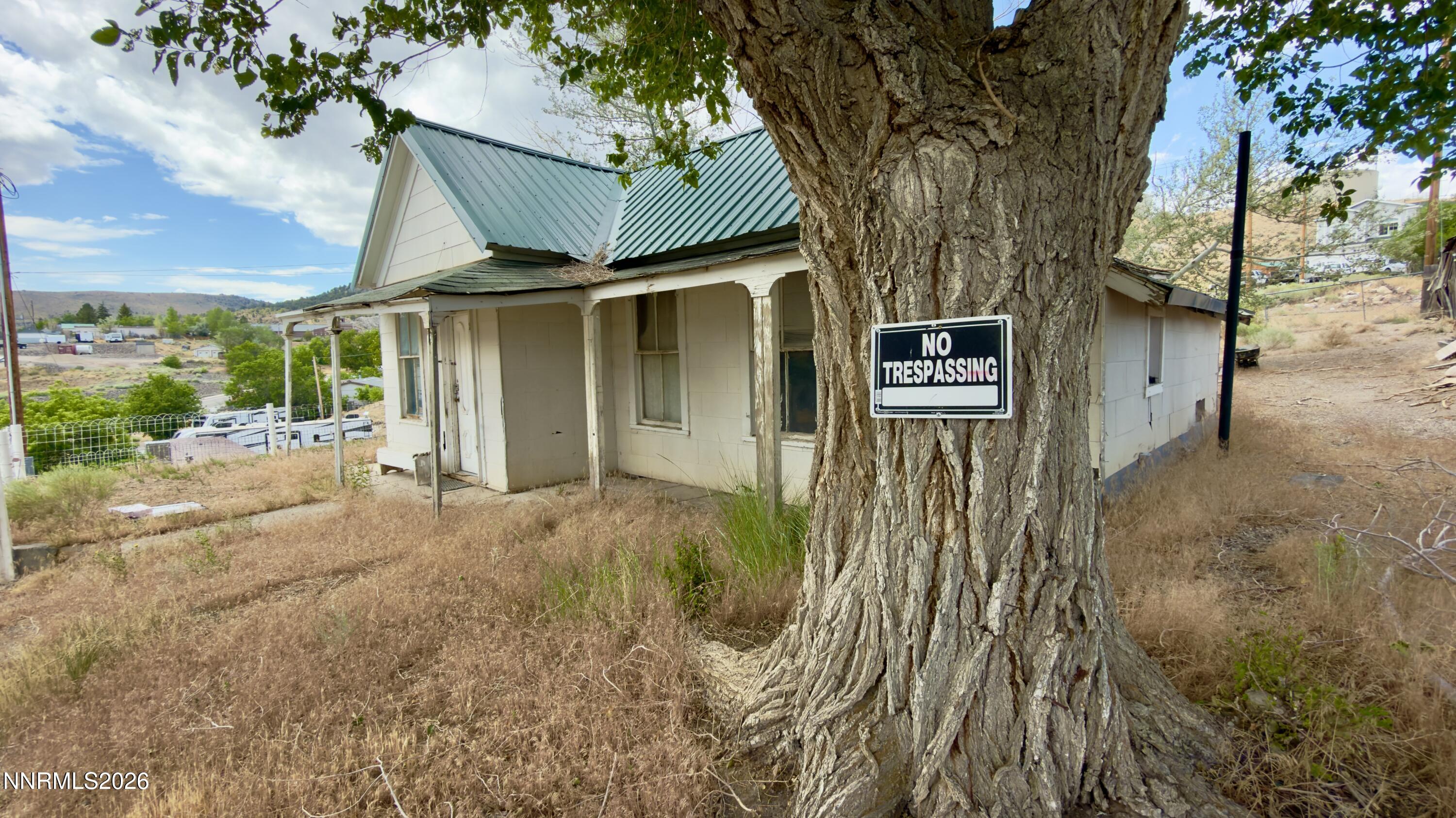 40 N O'neil Avenue Property Photo 3