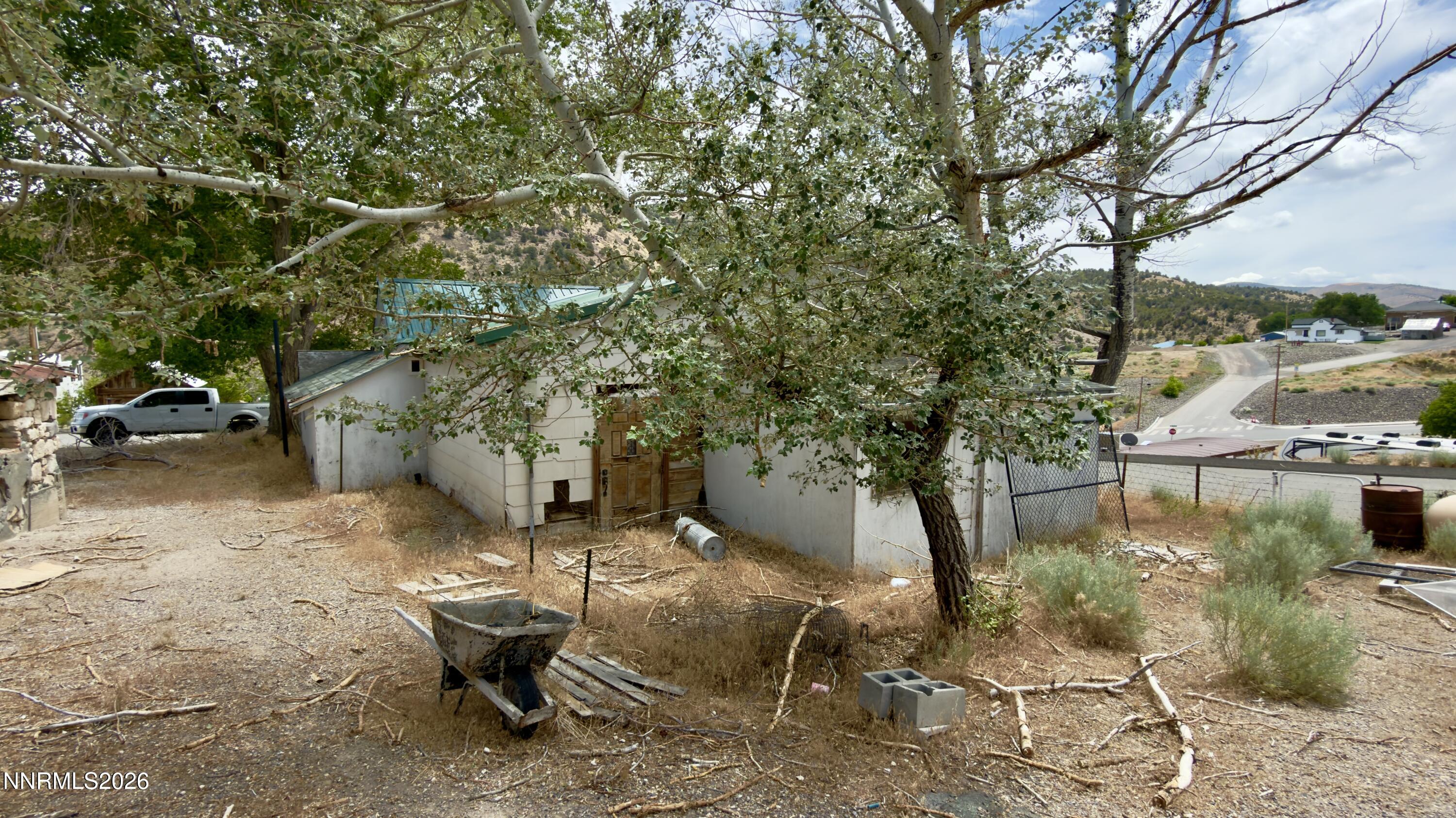 40 N O'neil Avenue Property Photo 6