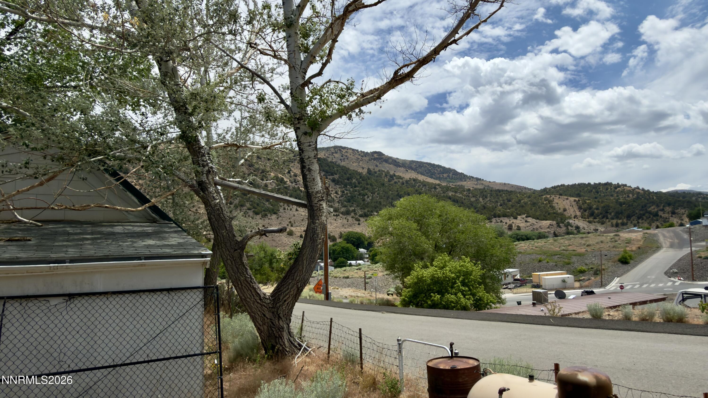 40 N O'neil Avenue Property Photo 9