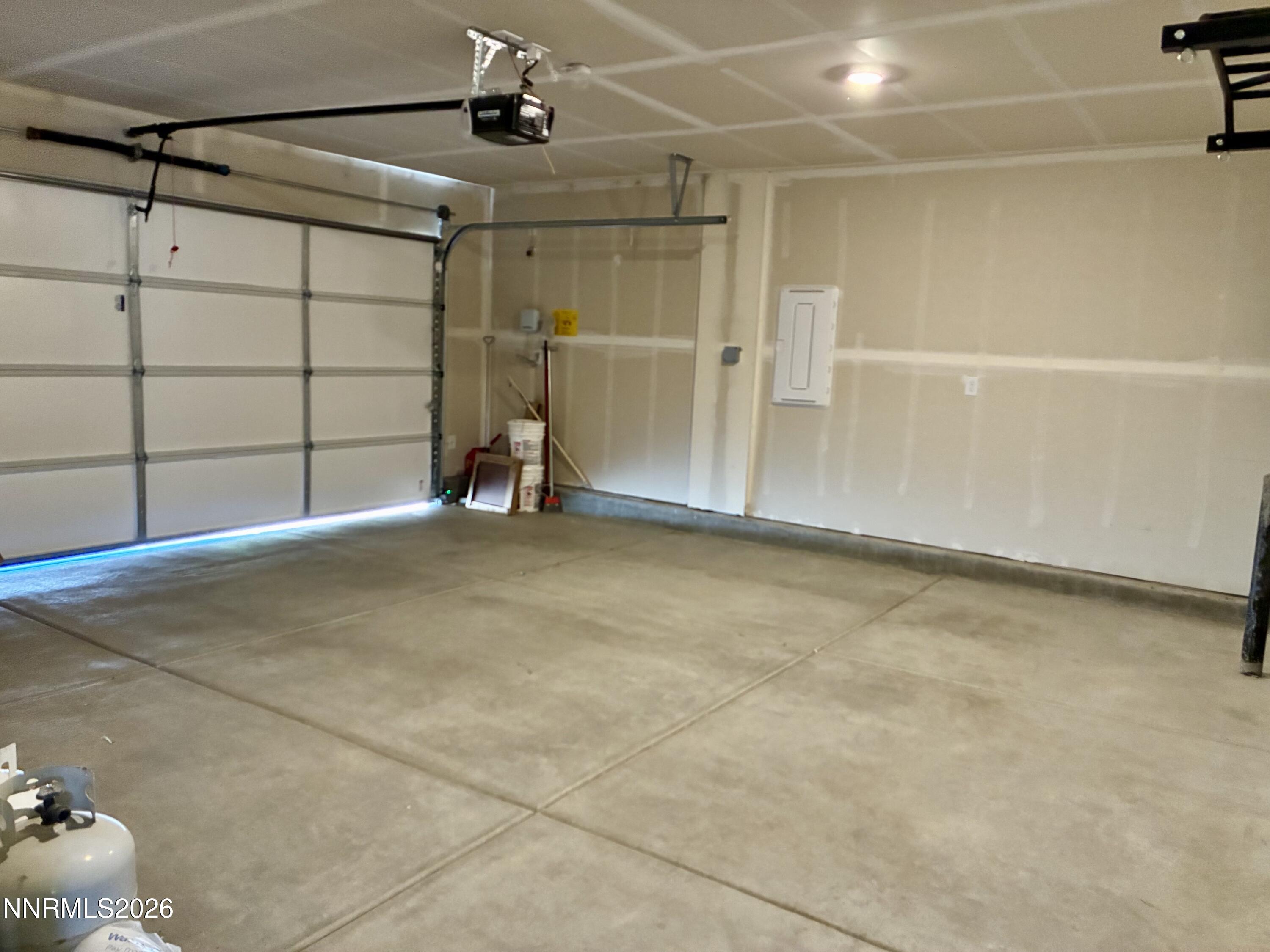 8978 Wolf River Drive Property Photo 18