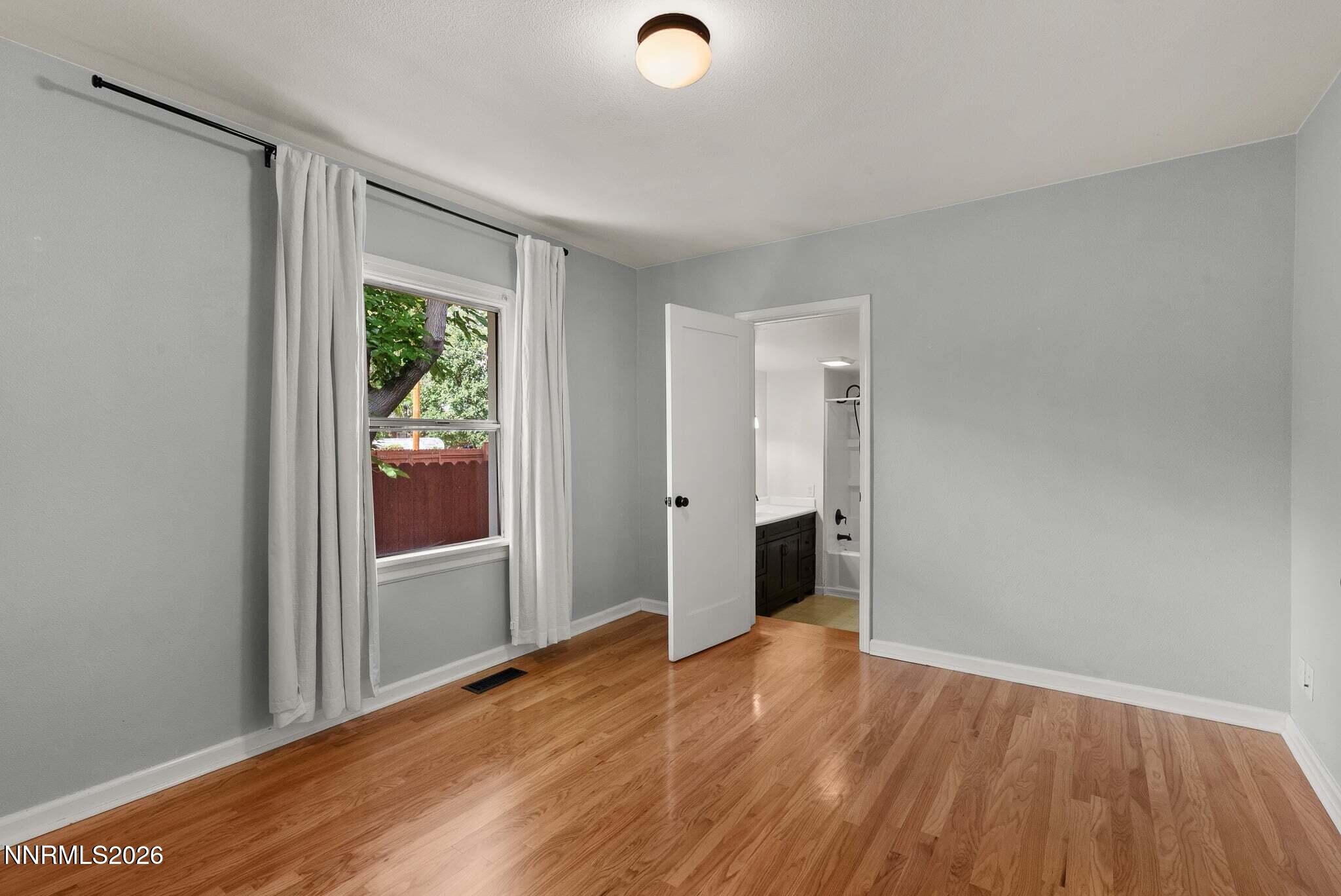 930 Nixon Avenue Property Photo 11