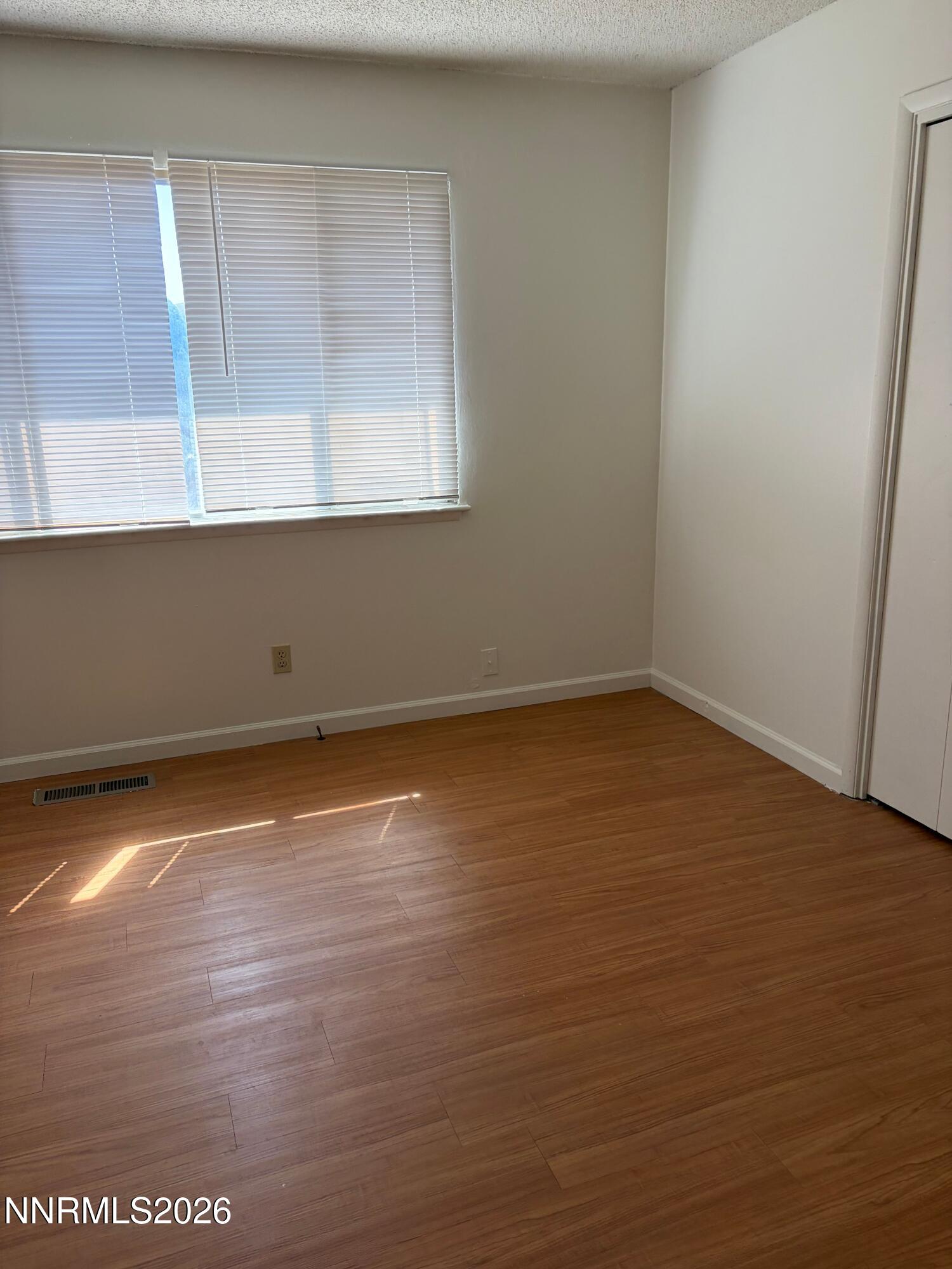 2079 E Sheffield Way Property Photo 8