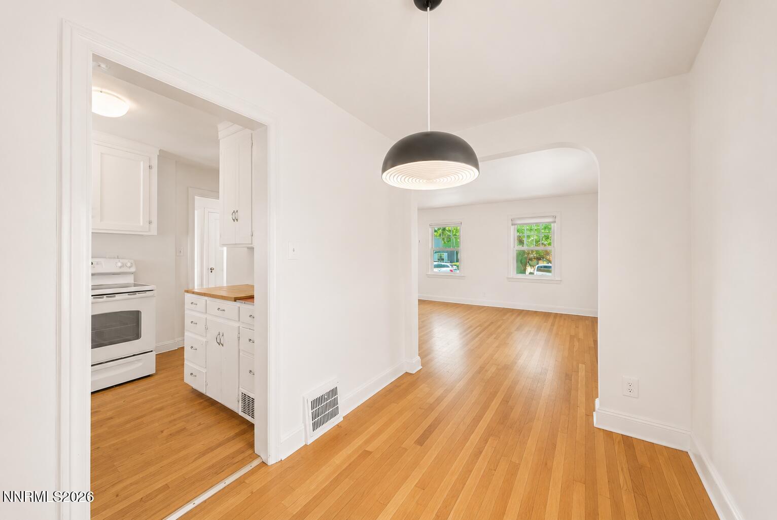 443 Burns Street Property Photo 17