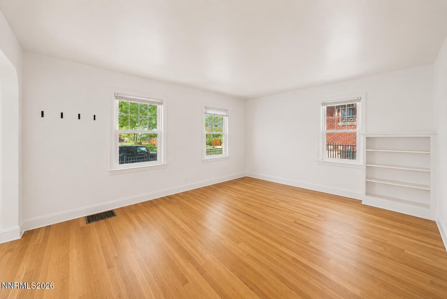 443 Burns Street Property Photo 19
