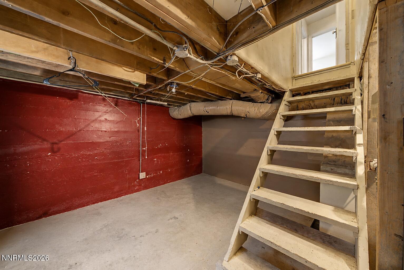 443 Burns Street Property Photo 38