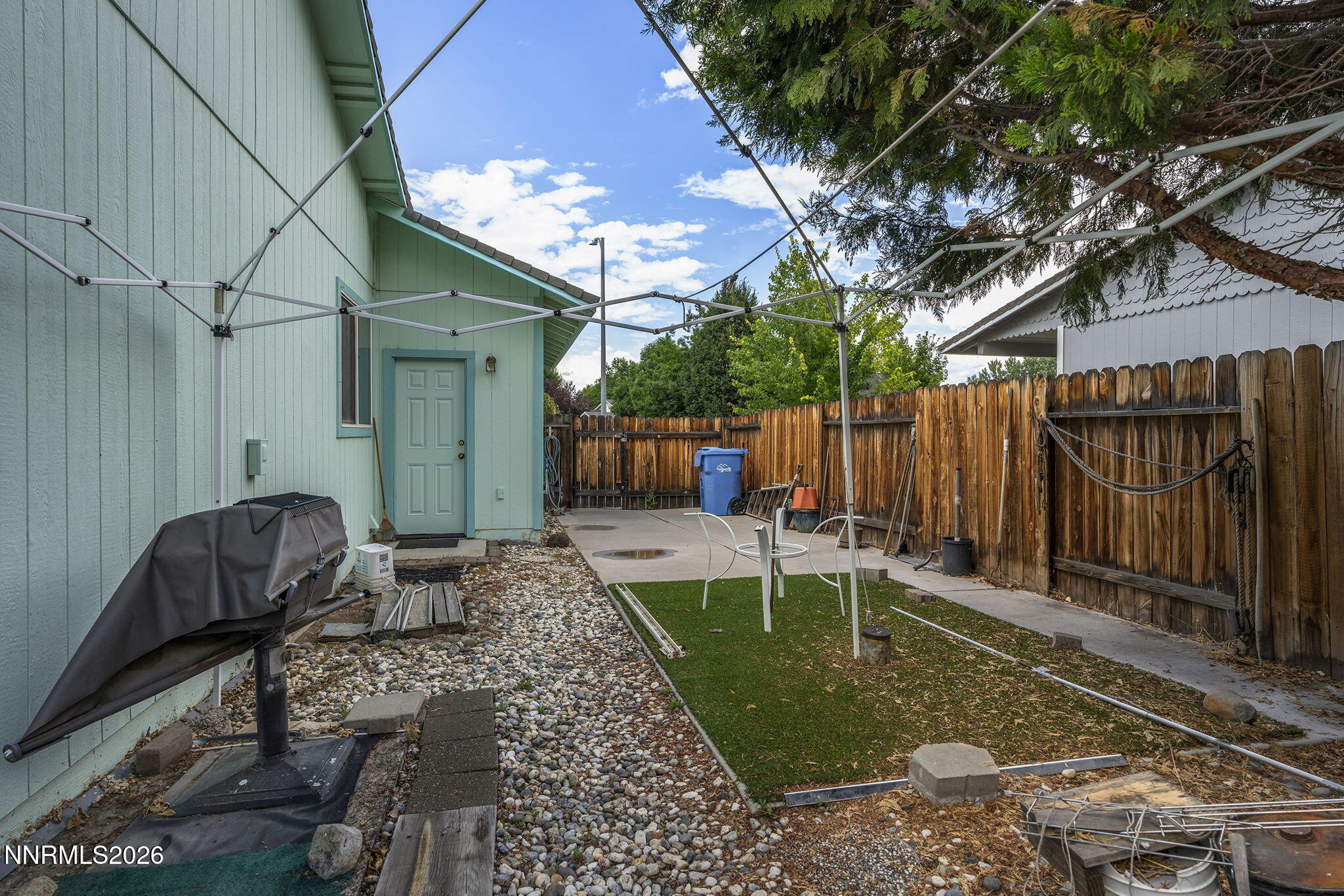 1335 E Marion Russell Drive Property Photo 11