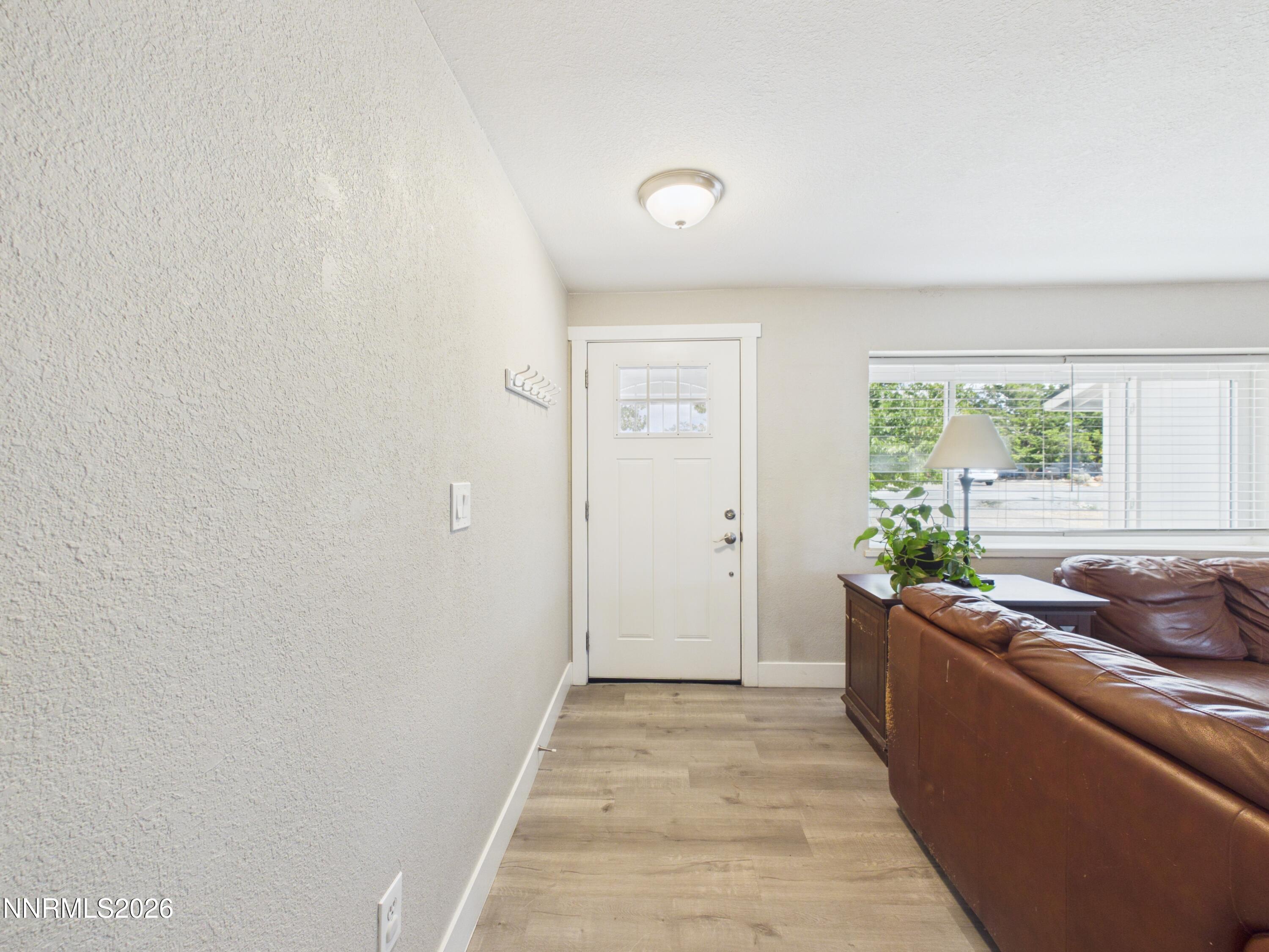 2425 Seneca Drive Property Photo 4