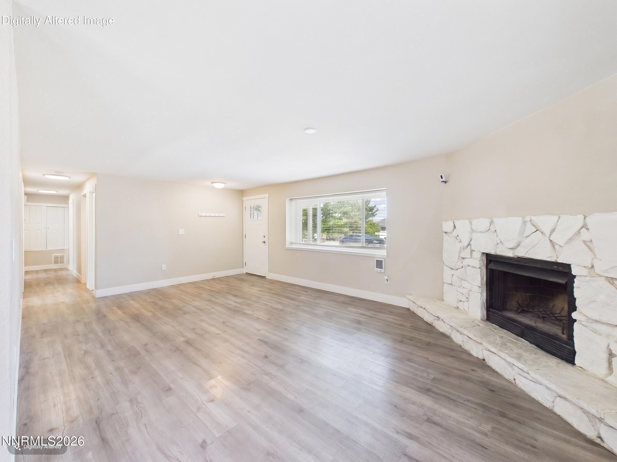 2425 Seneca Drive Property Photo 5
