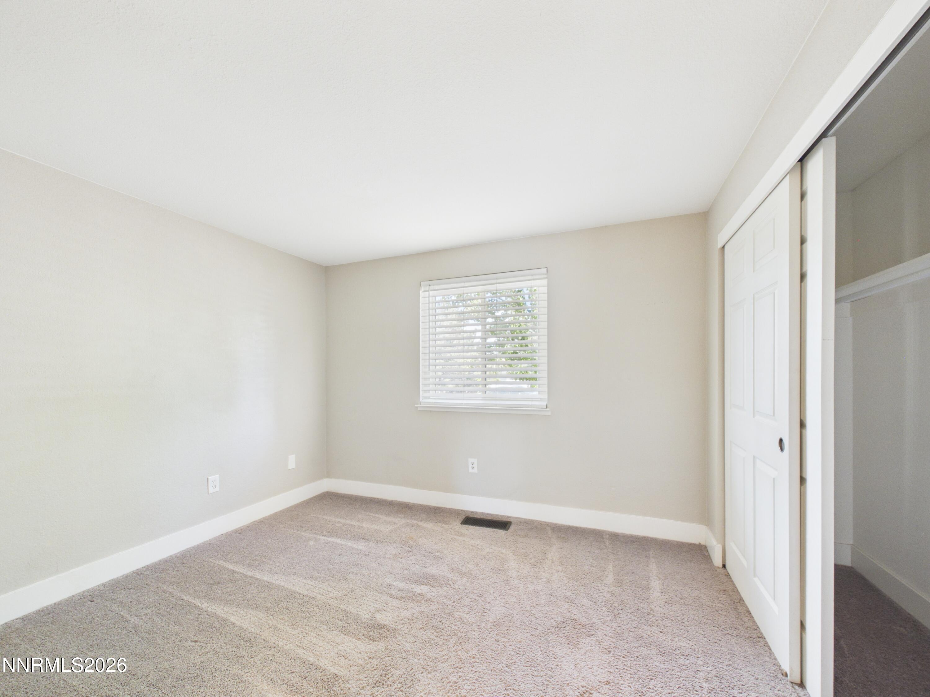 2425 Seneca Drive Property Photo 14