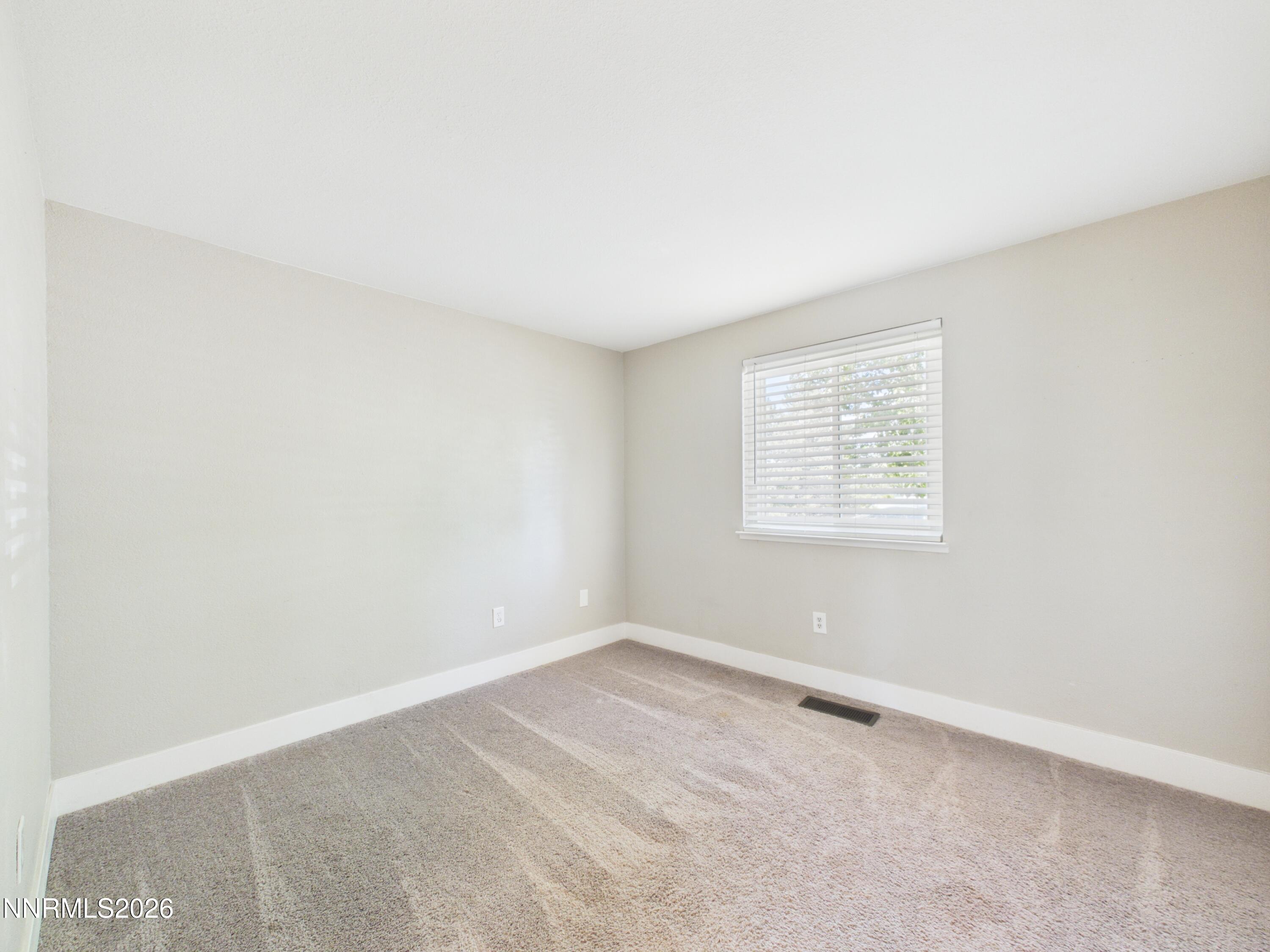 2425 Seneca Drive Property Photo 17