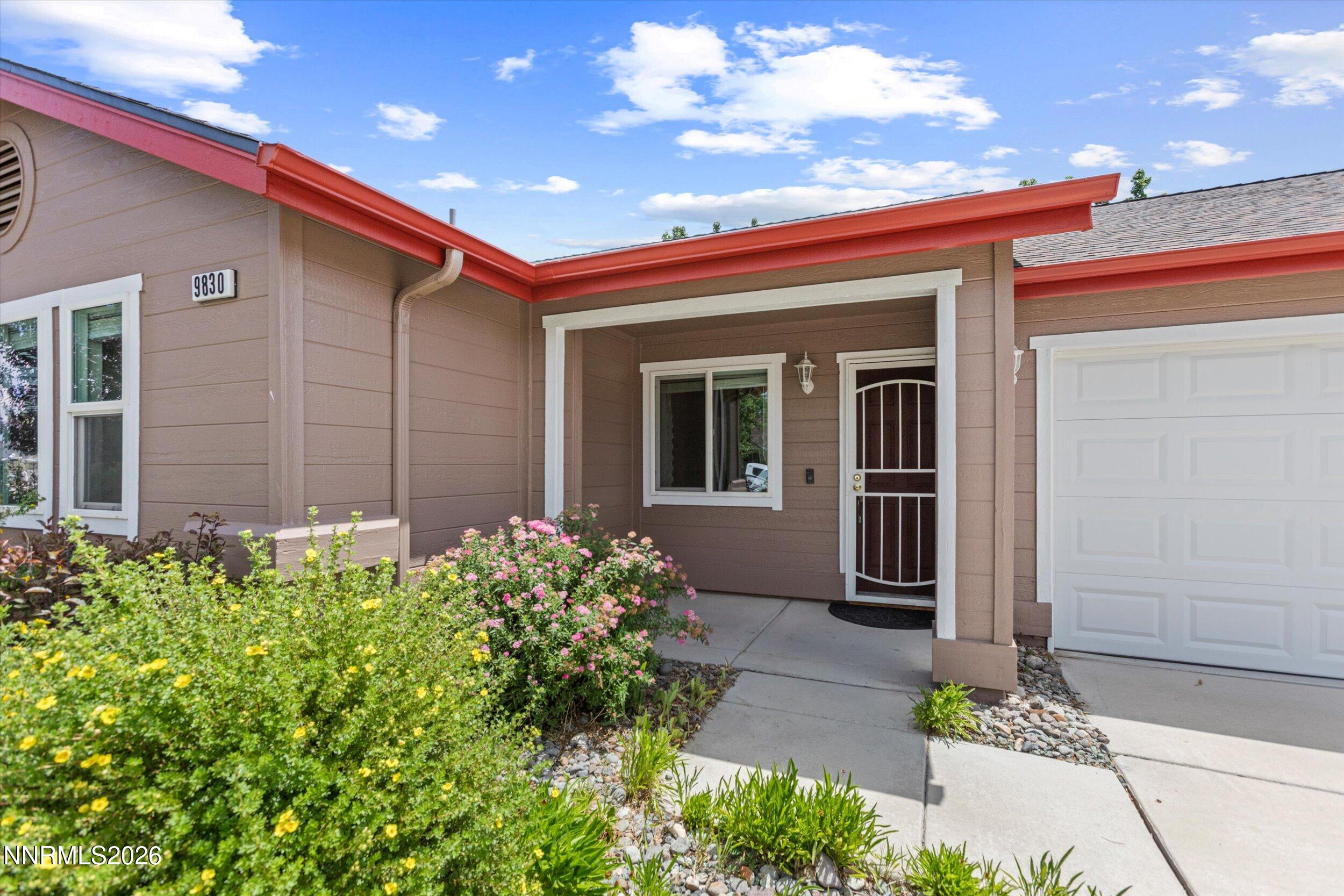 9830 Crystalline Drive Property Photo 3