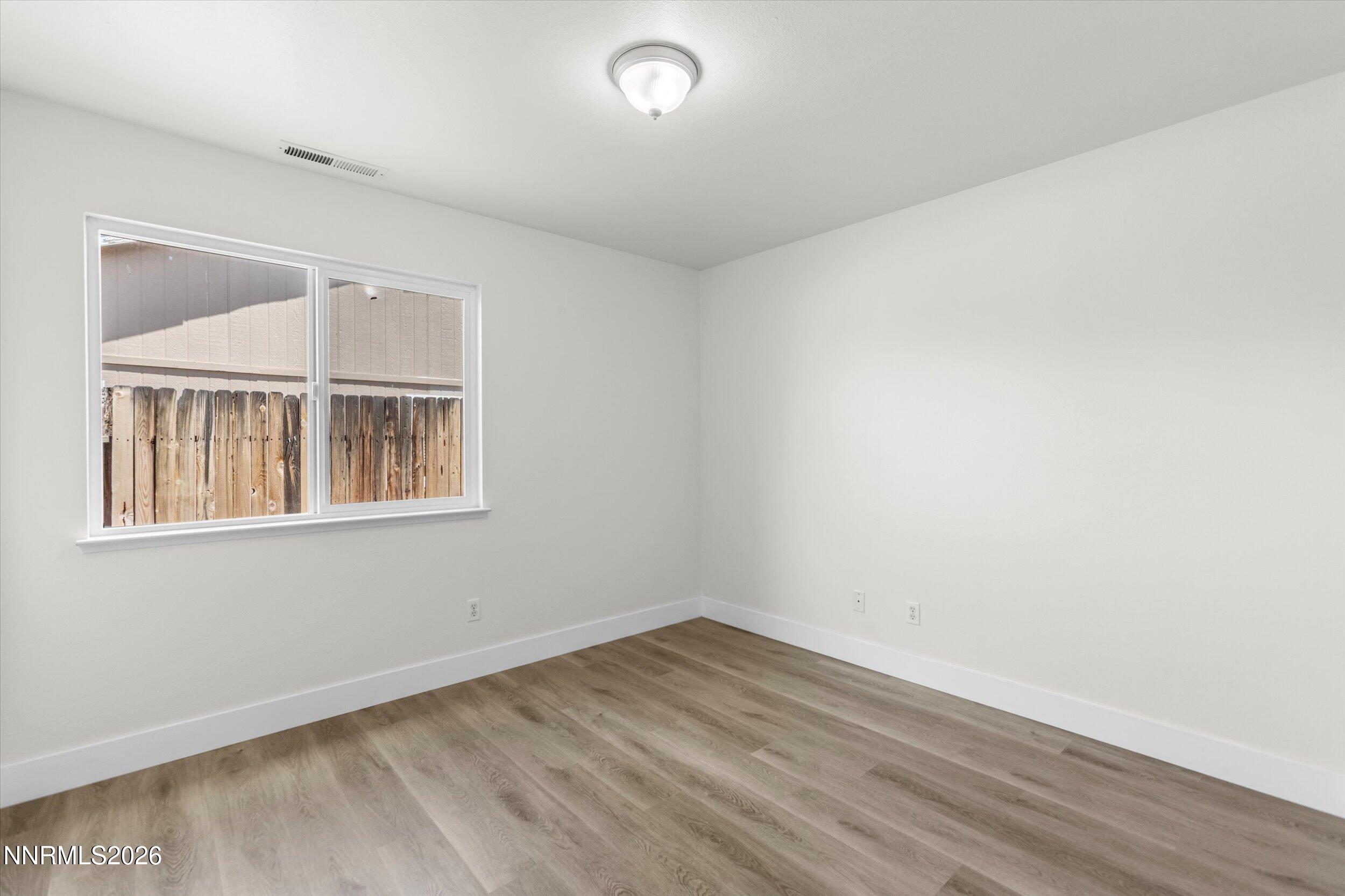 9830 Crystalline Drive Property Photo 17