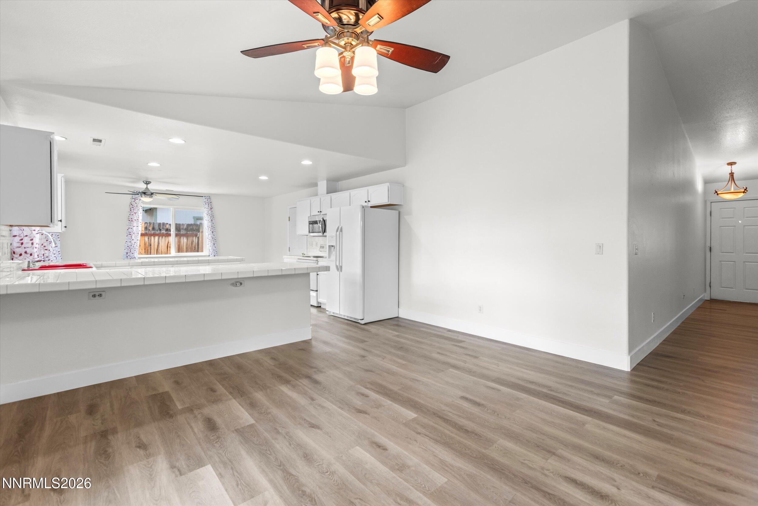 9830 Crystalline Drive Property Photo 25