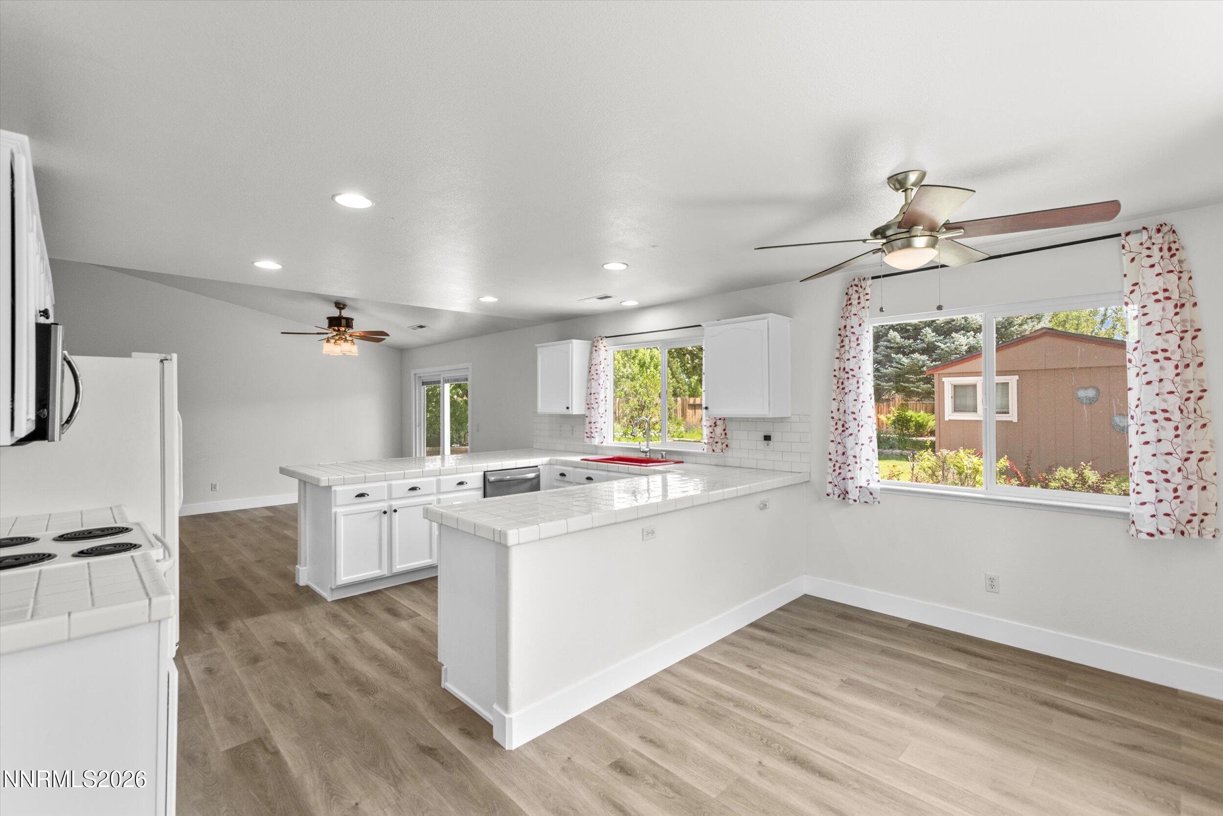 9830 Crystalline Drive Property Photo 31
