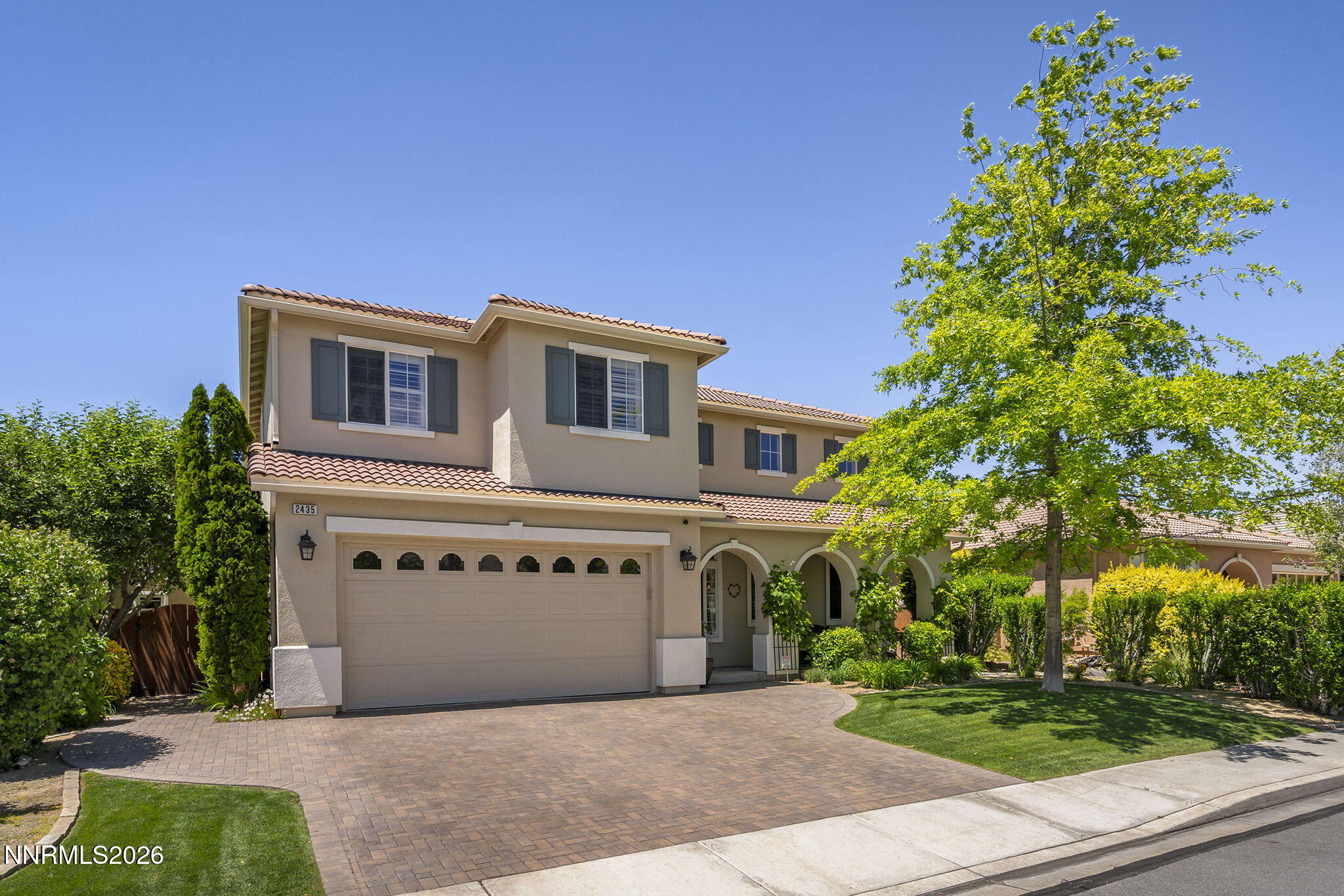 2435 Tuscan Way Property Photo 8