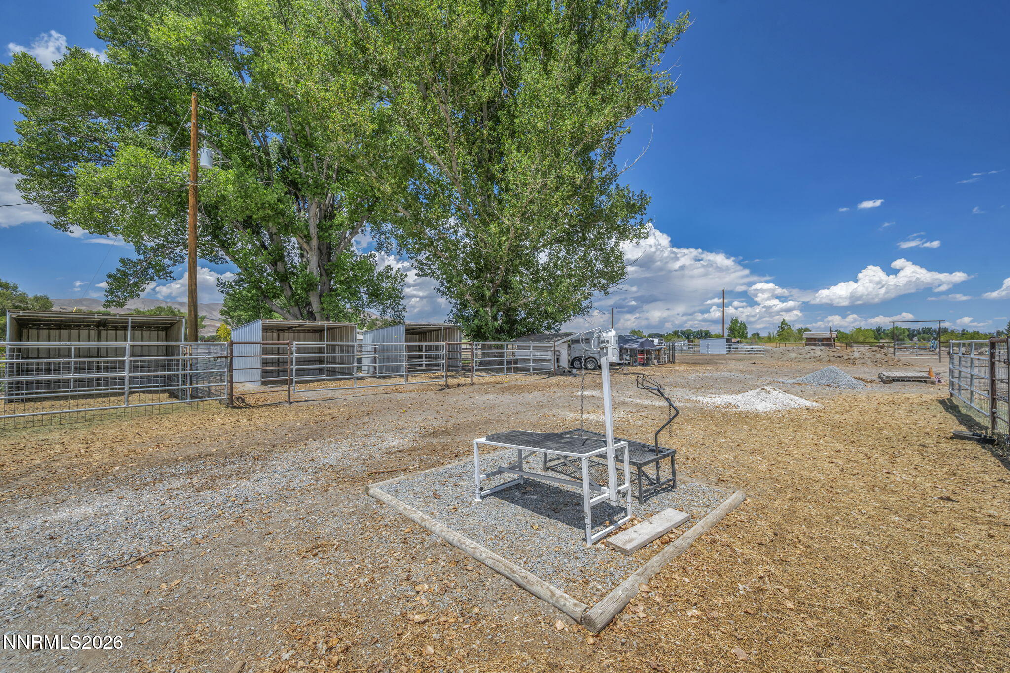 20 Baker Lane Property Photo 21