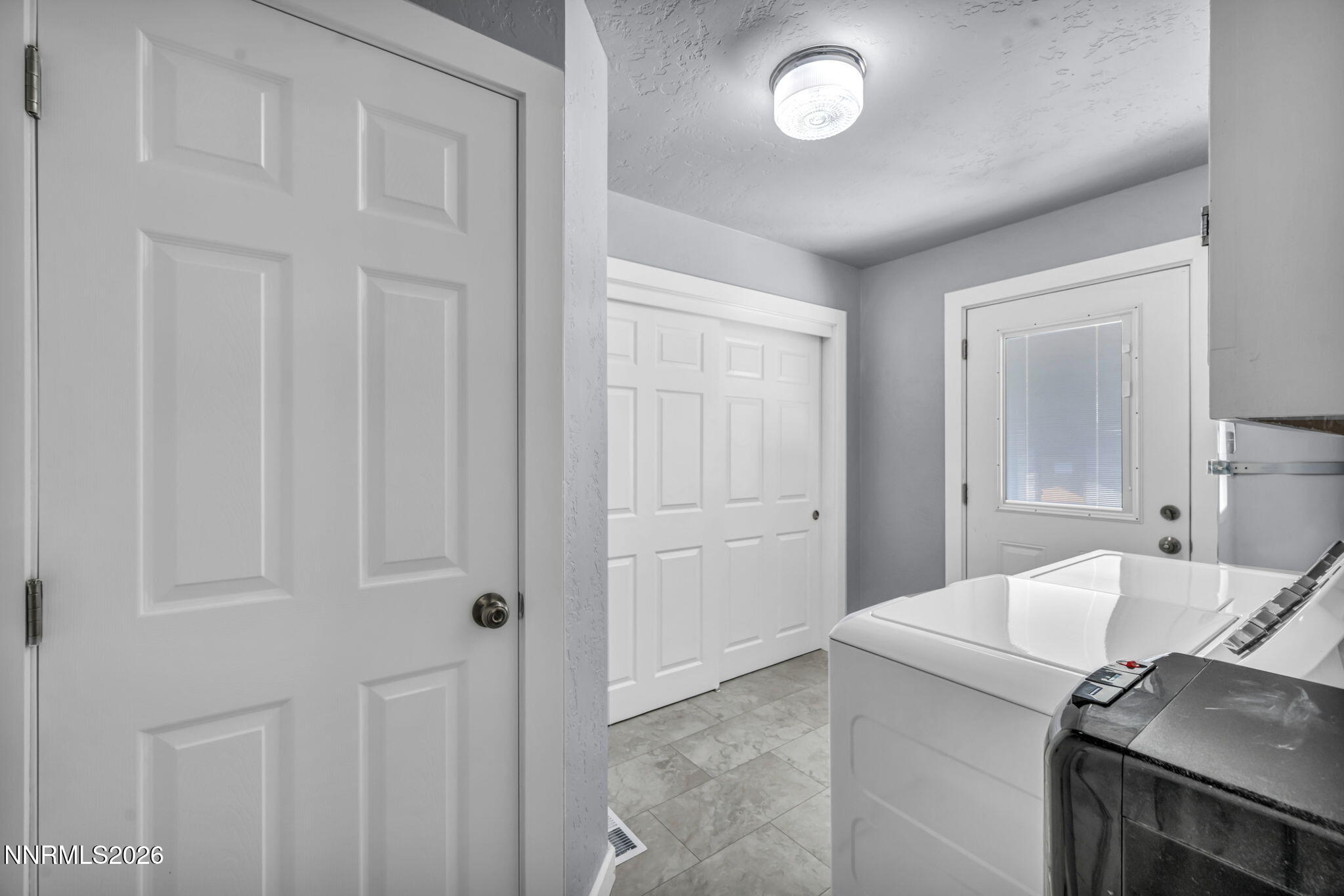 20 Baker Lane Property Photo 53